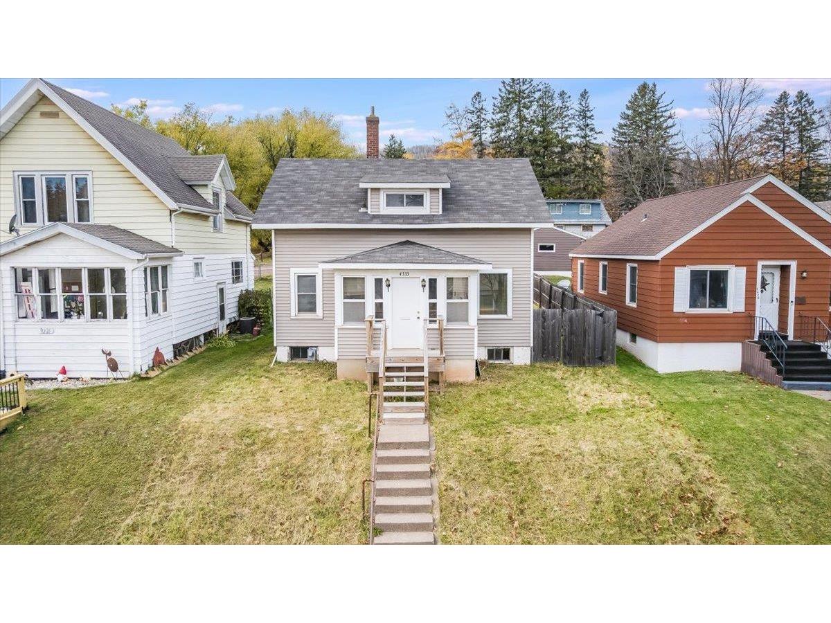 4333 W 8th St Duluth MN 55807 6122737 image1