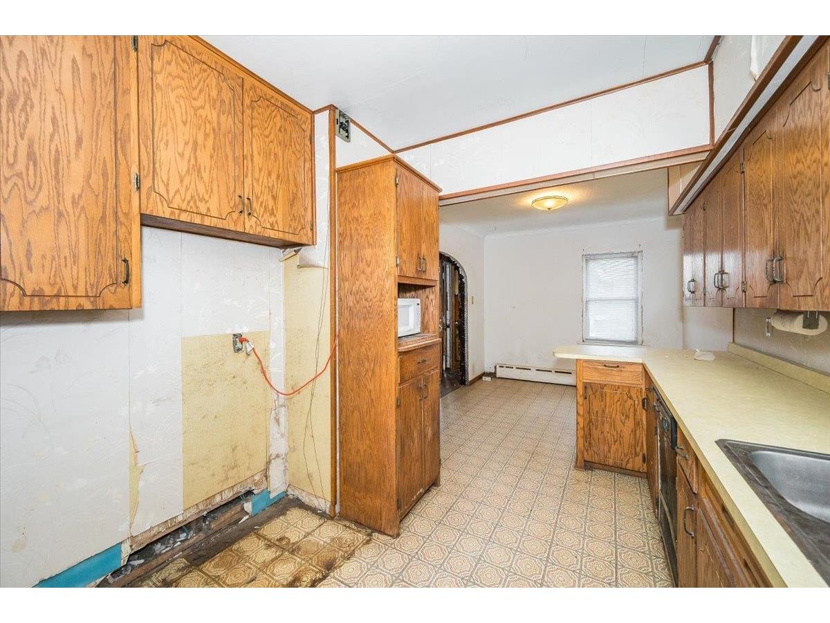 4333 W 8th St Duluth MN 55807 6122737 image10