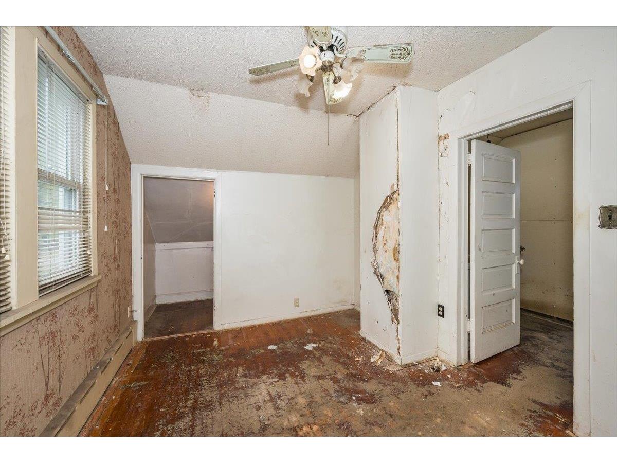 4333 W 8th St Duluth MN 55807 6122737 image14