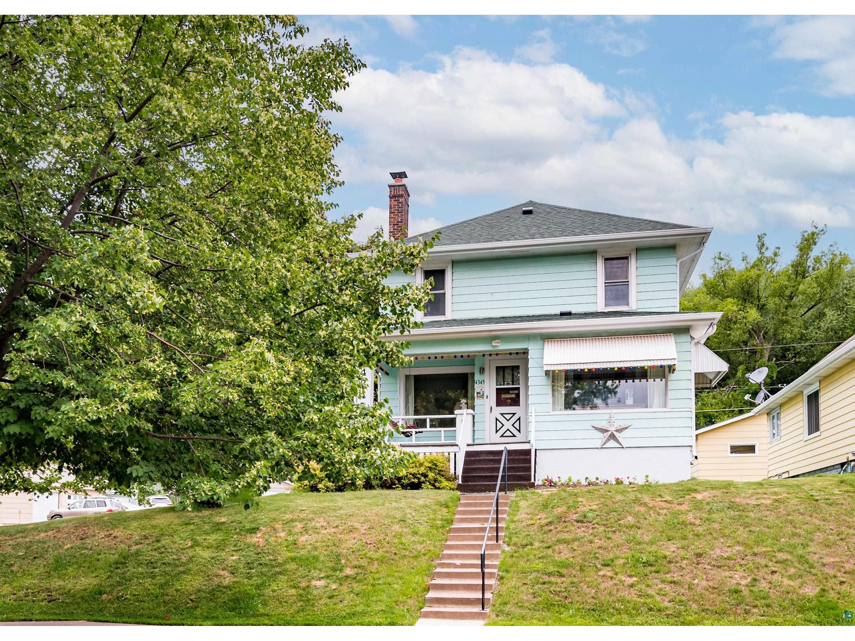 4345 W 8th St Duluth MN 55807 6109918 image1