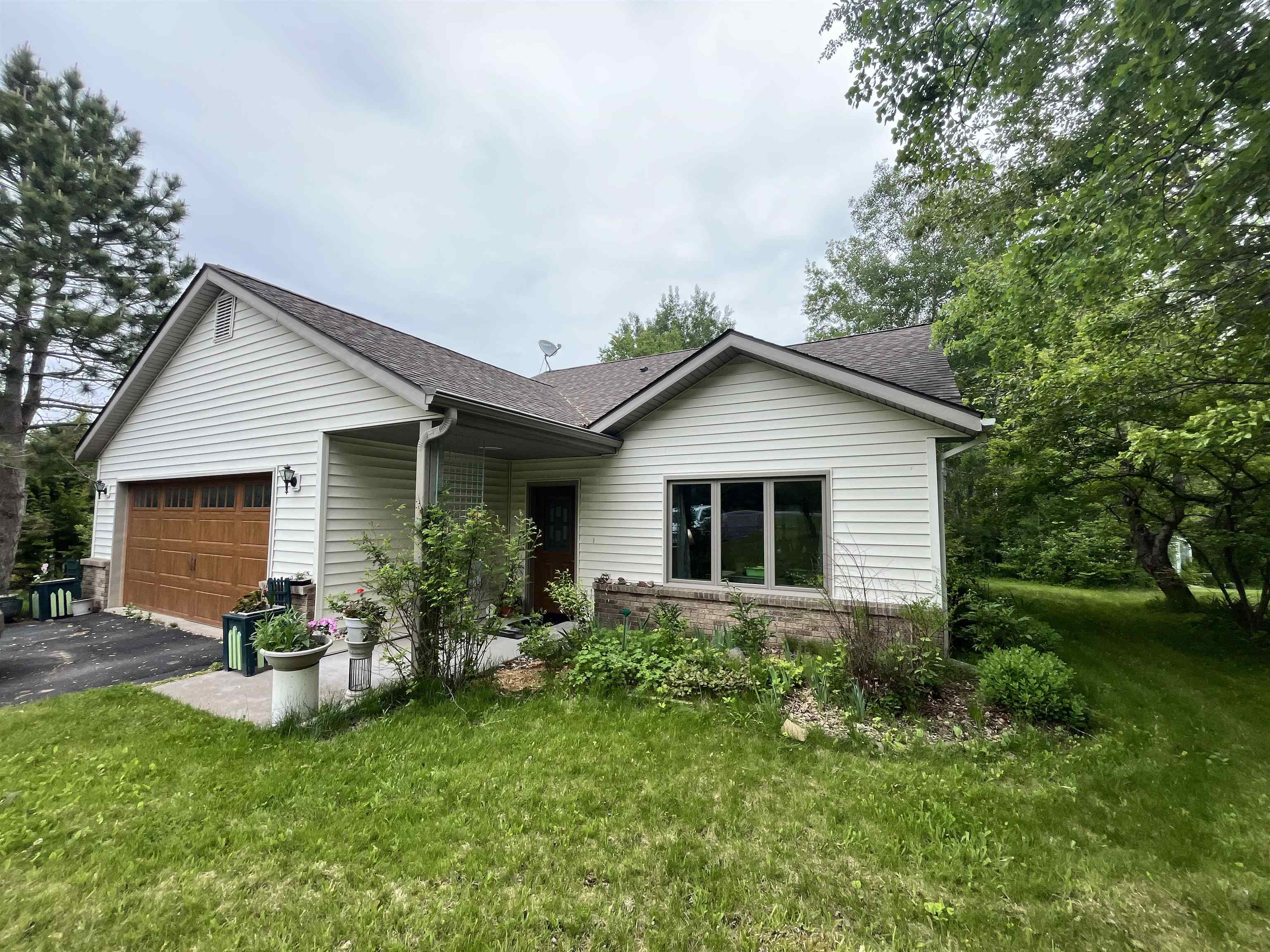 4384 Ugstad Rd Hermantown MN 55811 6120105 image1