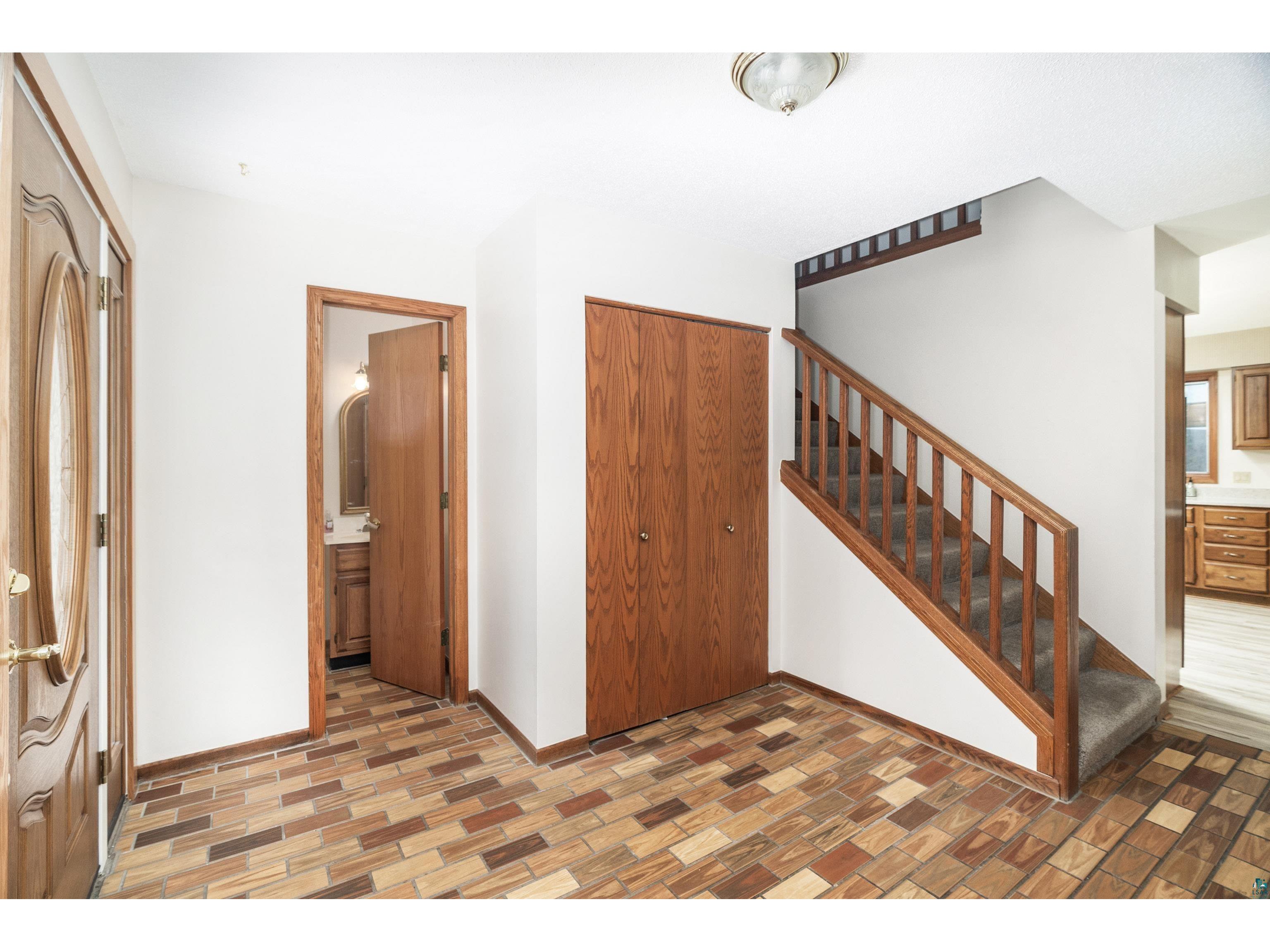 439 Hartley Pl Duluth MN 55803 6125999 image8