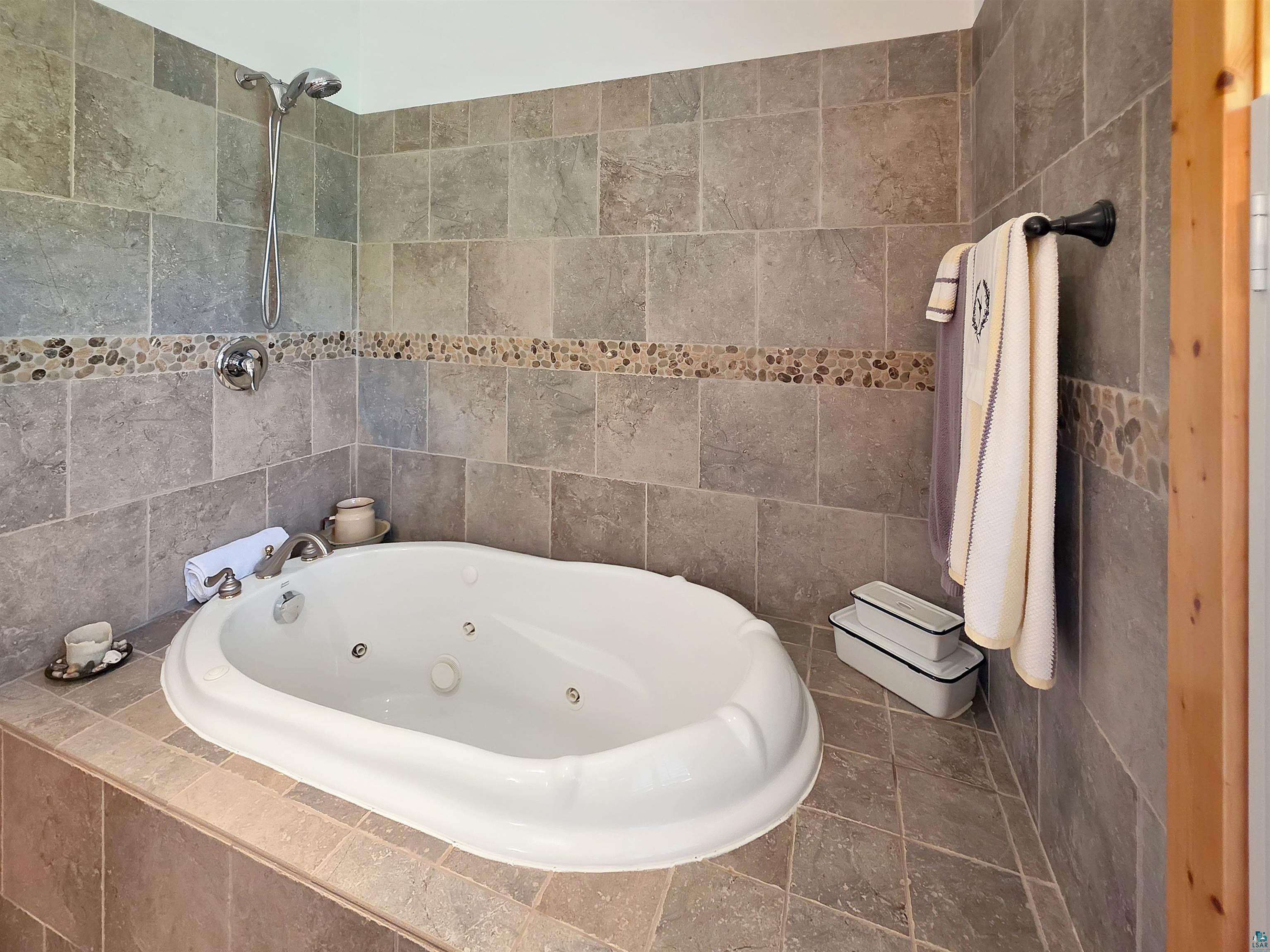 440 Bojo Ln Lapointe WI 54850 6125428 image23