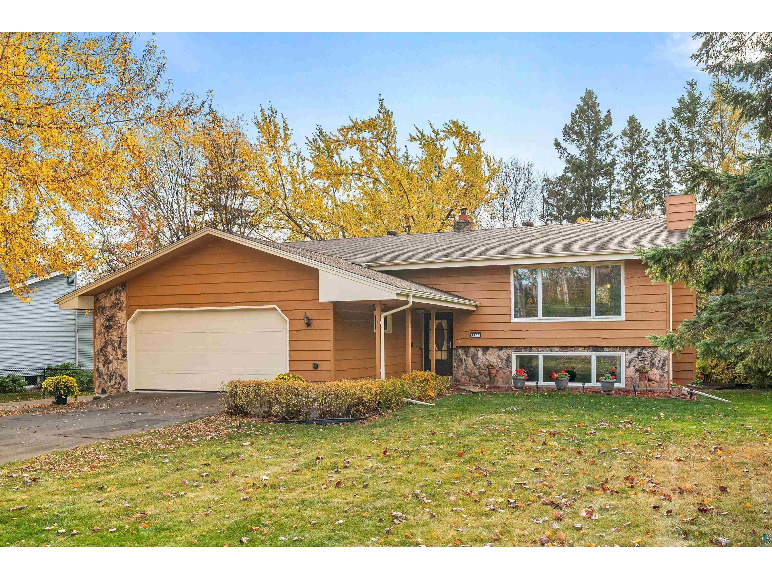 4406 Peabody Ln Duluth MN 55804 6117366 image1