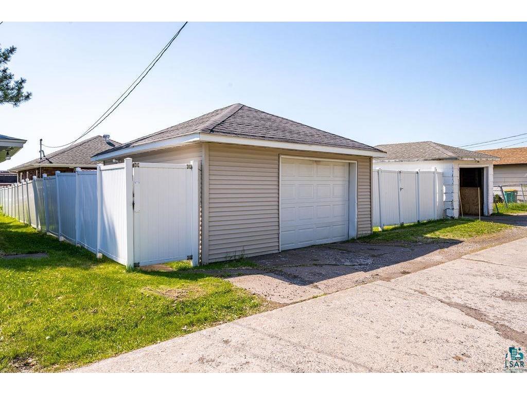 4407 W 6th St Duluth MN 55807 6125615 image33