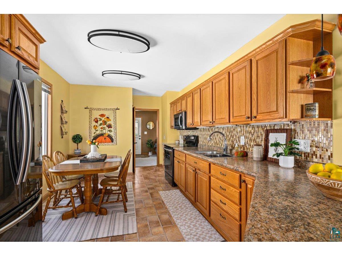 4413 Medina St Duluth MN 55807 6126327 image11
