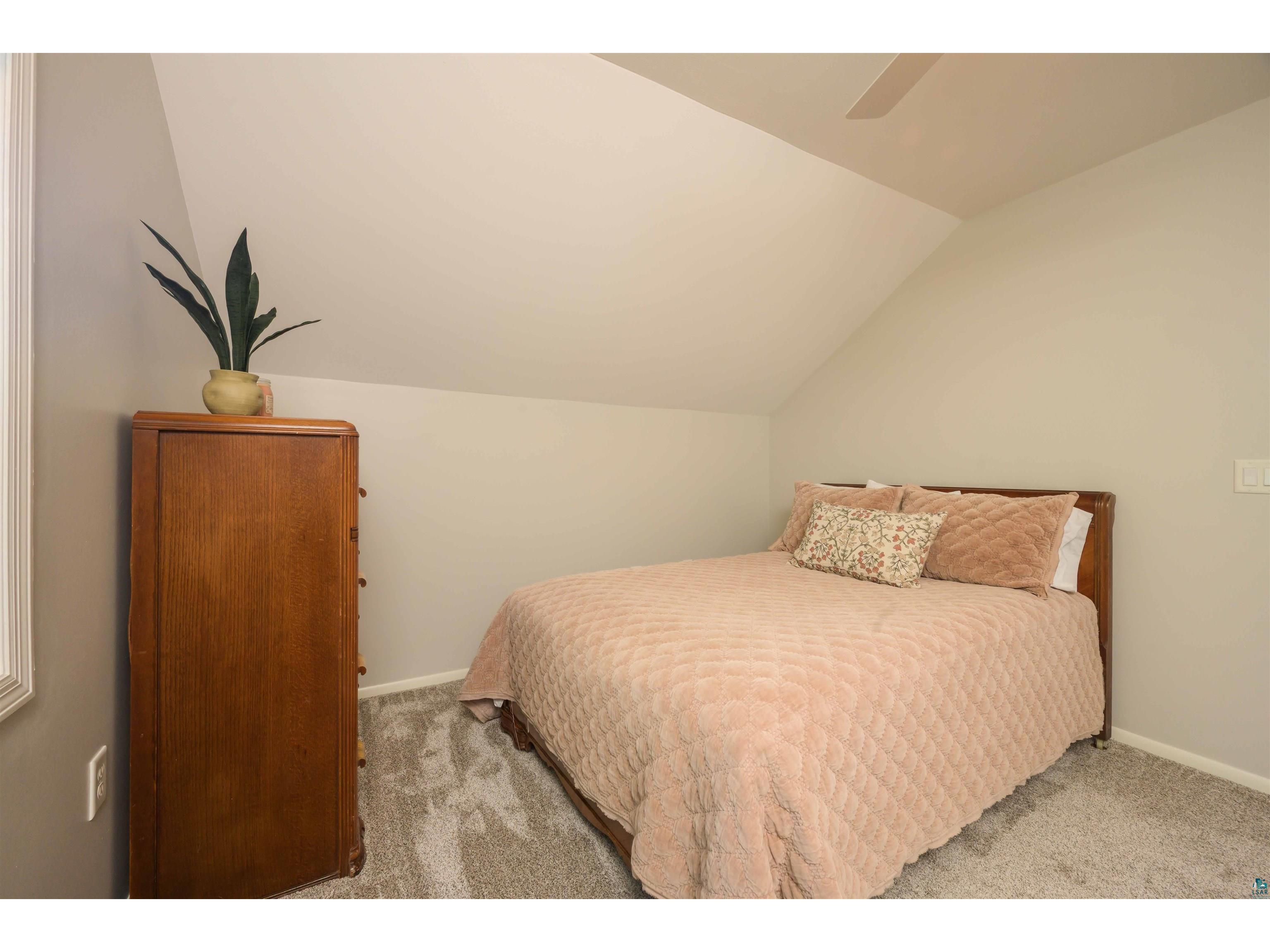4414 Cambridge St Duluth MN 55804 6126733 image31