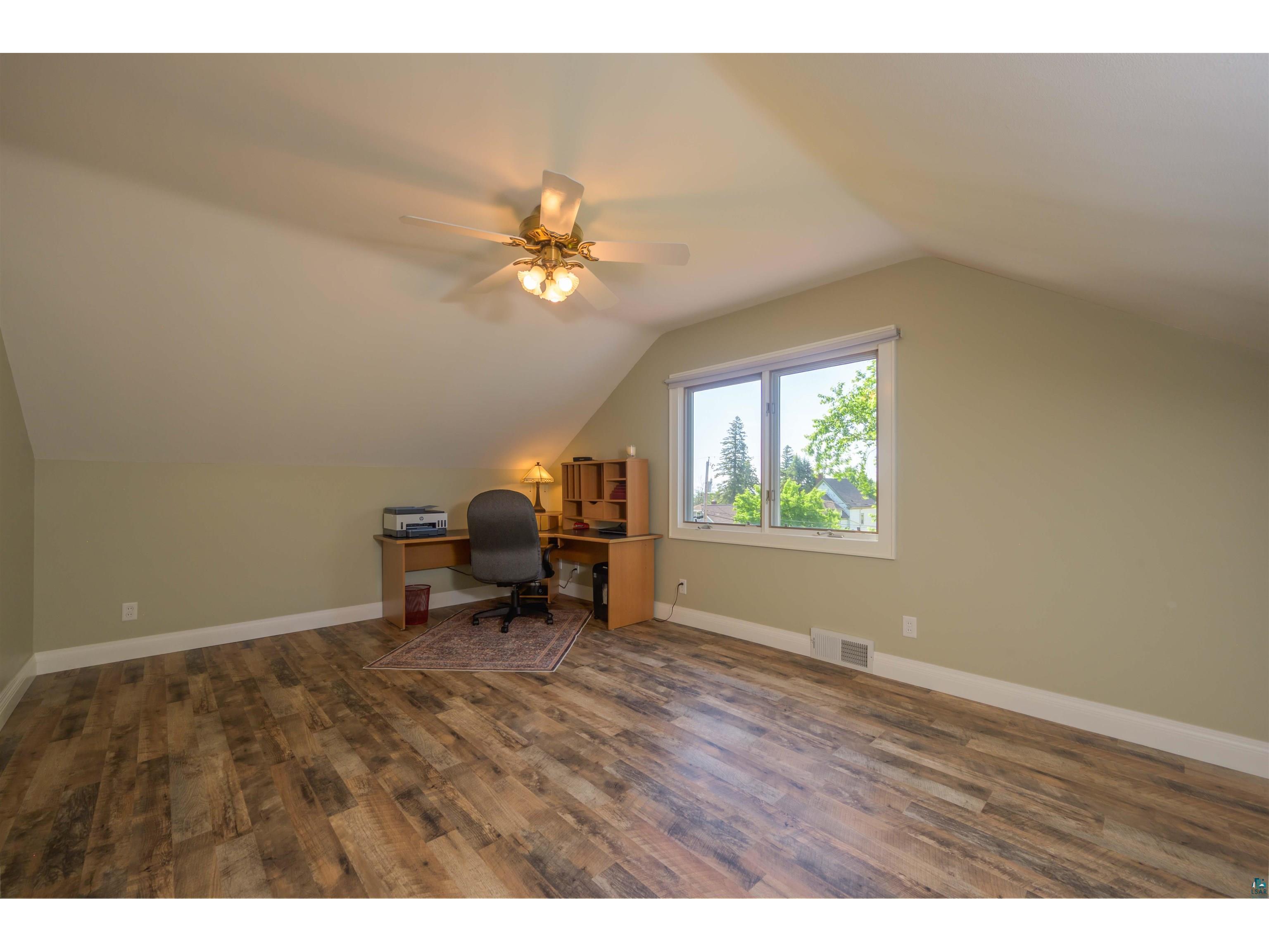 4414 Cambridge St Duluth MN 55804 6126733 image41