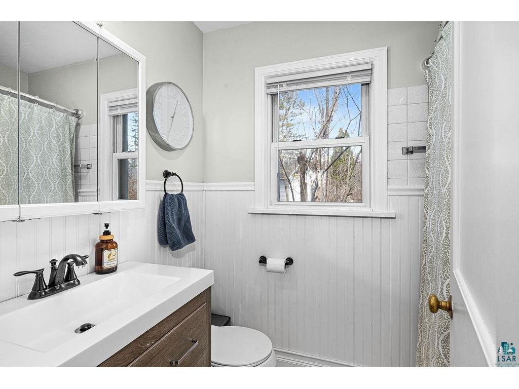 4419 Tioga St Duluth MN 55804 6124842 image17