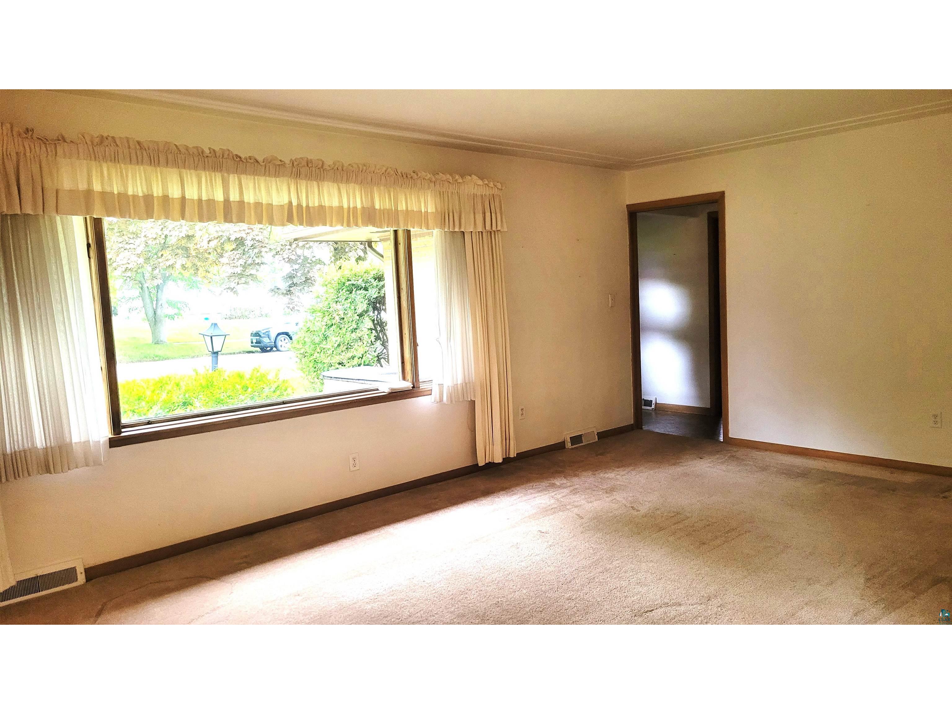 4428 Pitt St Duluth MN 55804 6125936 image4