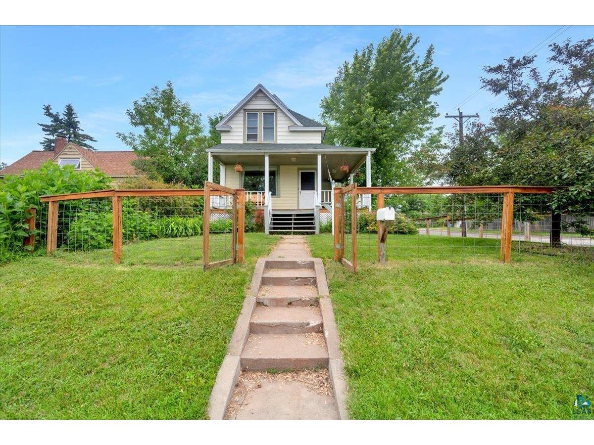 4431 Gladstone St Duluth MN 55804 6109387 image1