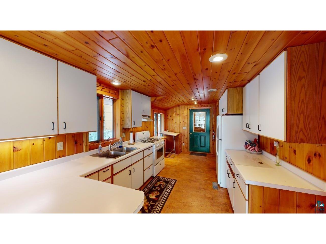 4490 Cascade Beach Rd, Lutsen, MN, 55612 MLS 6112170 Edina Realty