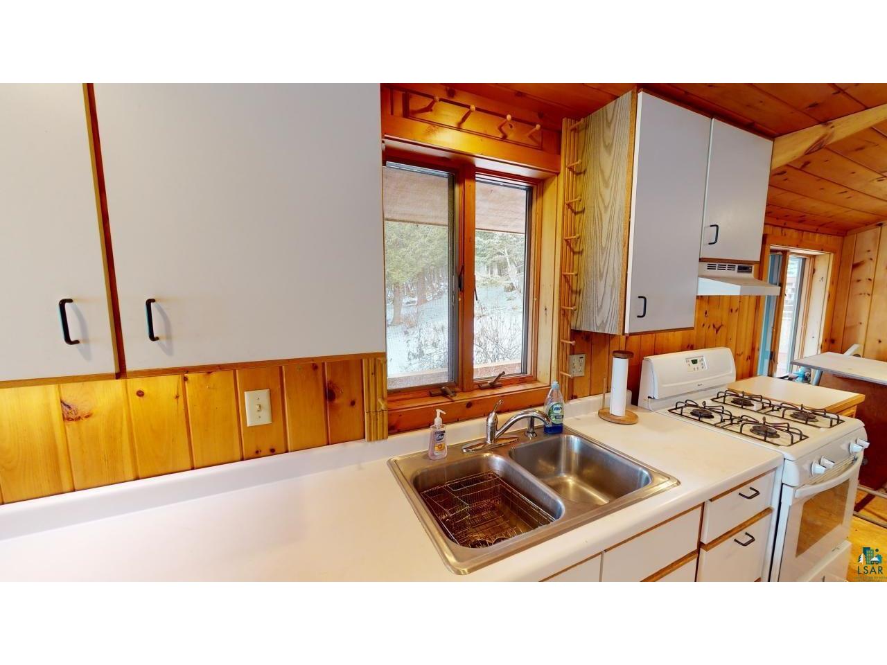 4490 Cascade Beach Rd, Lutsen, MN, 55612 MLS 6112170 Edina Realty