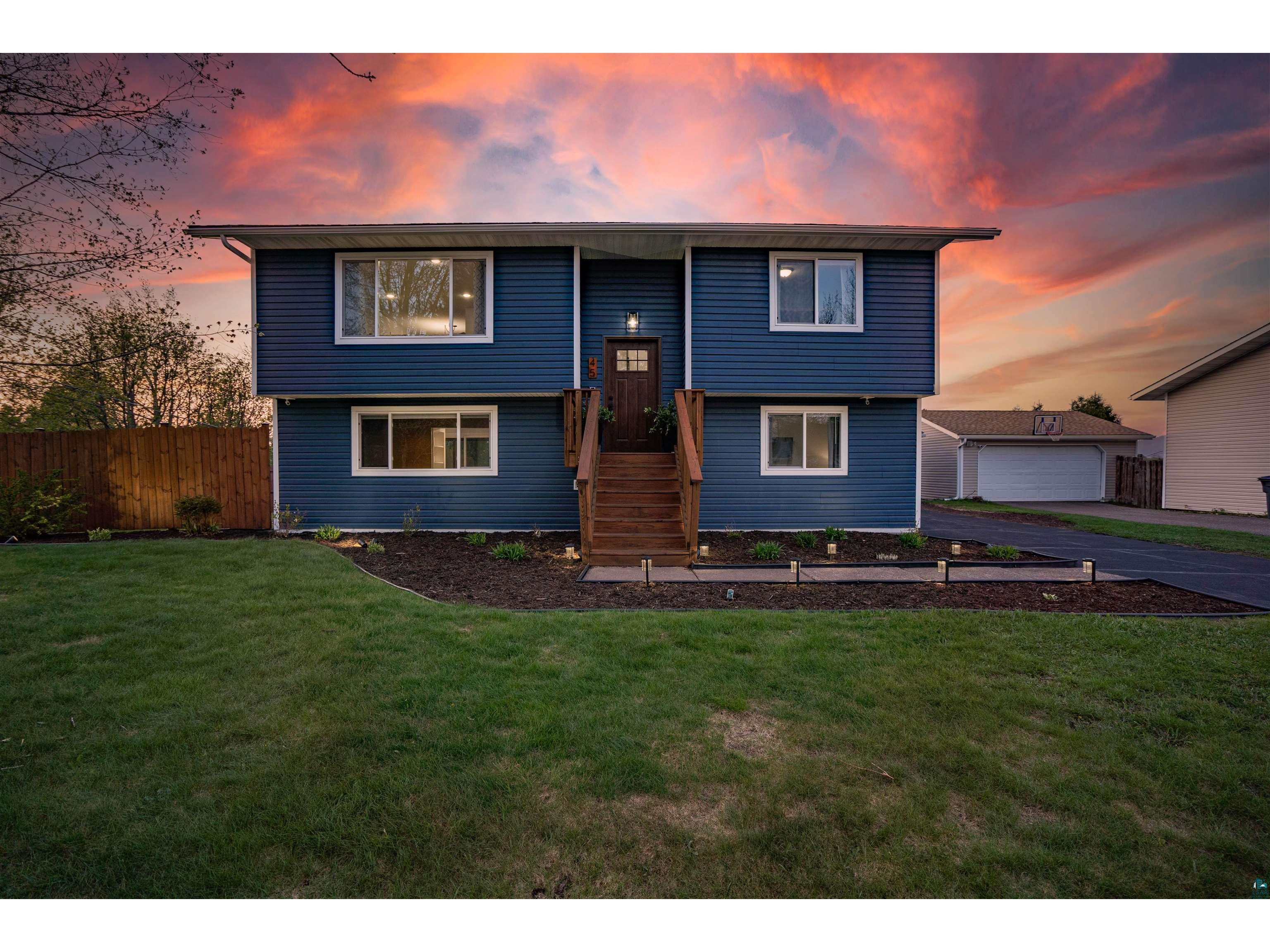 45 Deerwood St Duluth MN 55811 6108355 image1