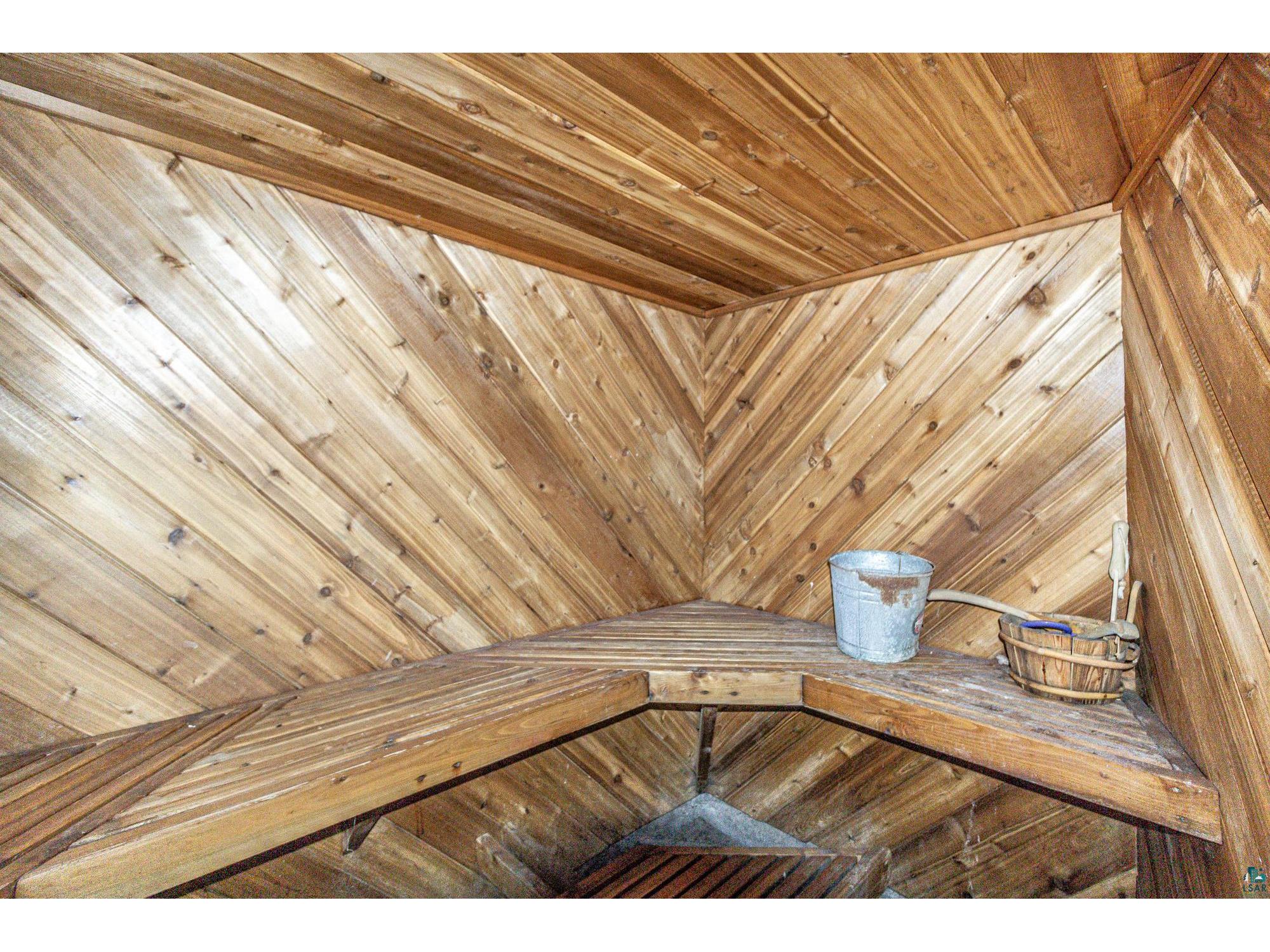 45 W Chapman St Ely MN 55731 6124711 image45