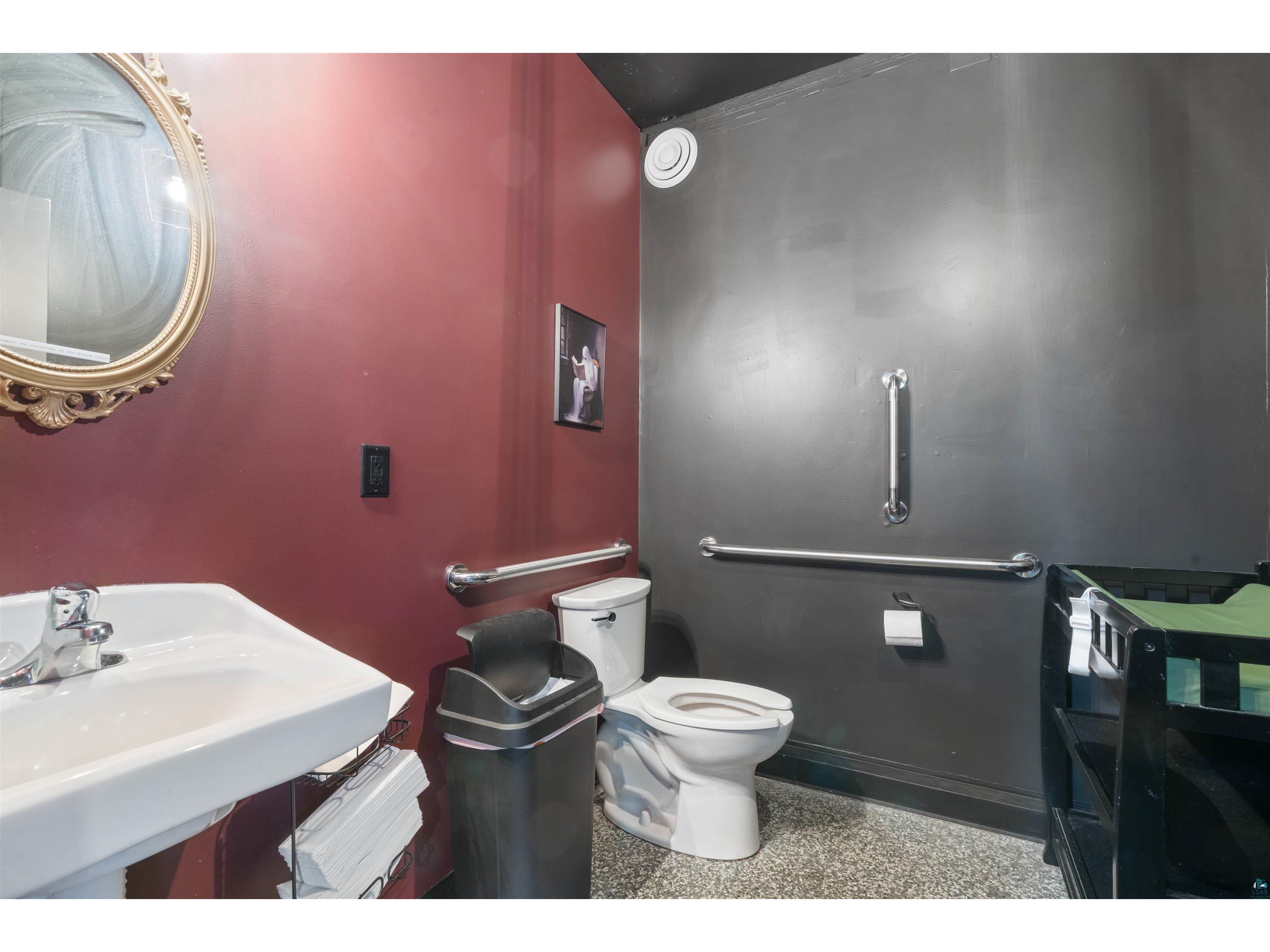 4501 E Superior St Duluth MN 55804 6124954 image14