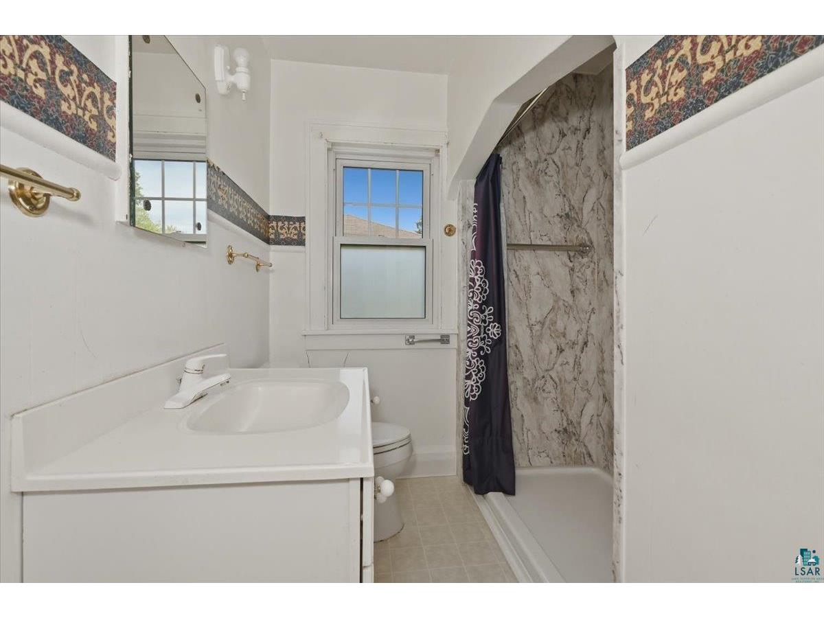 4505 W 7th St Duluth MN 55807 6126100 image10