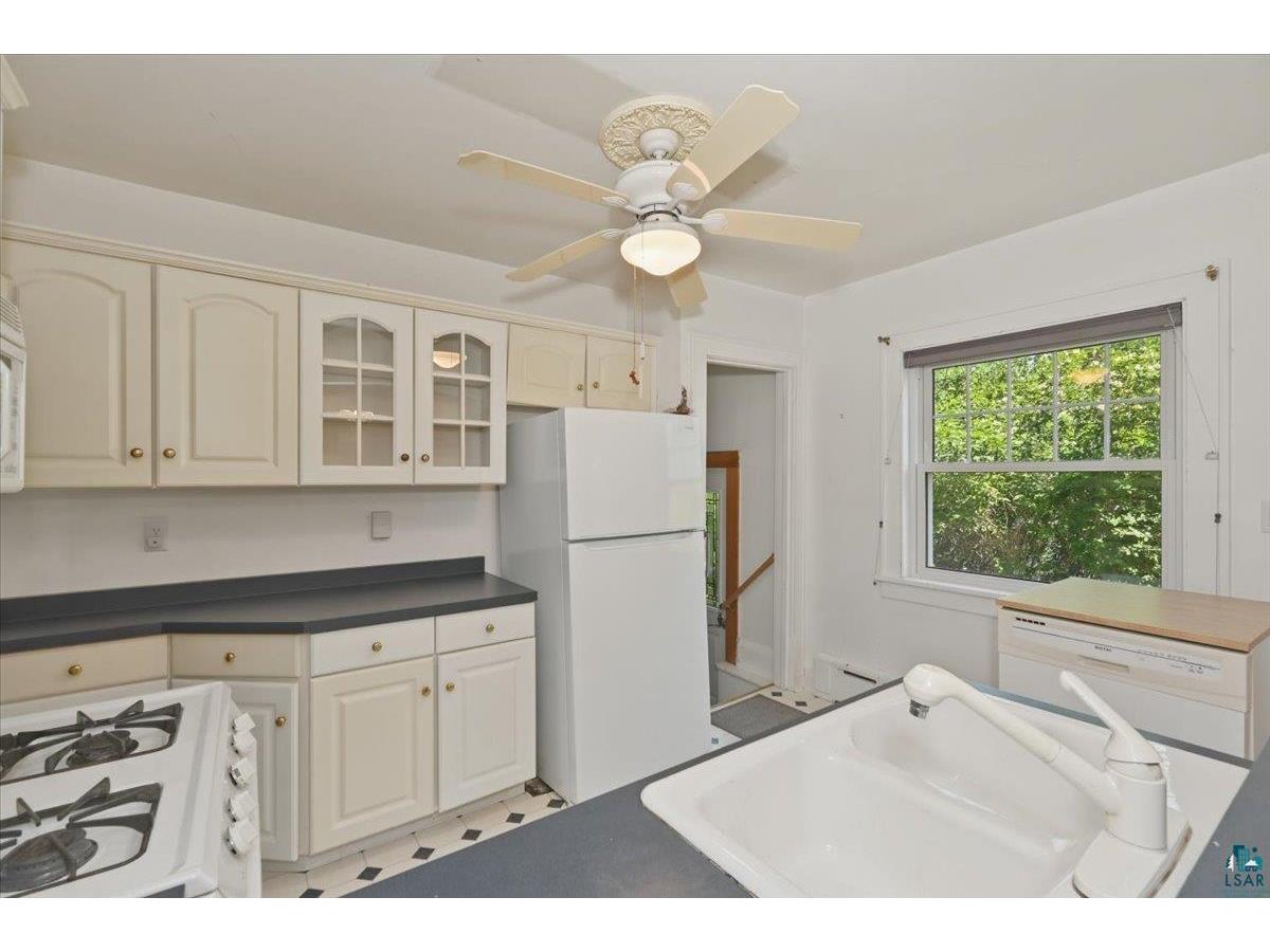 4505 W 7th St Duluth MN 55807 6126100 image8