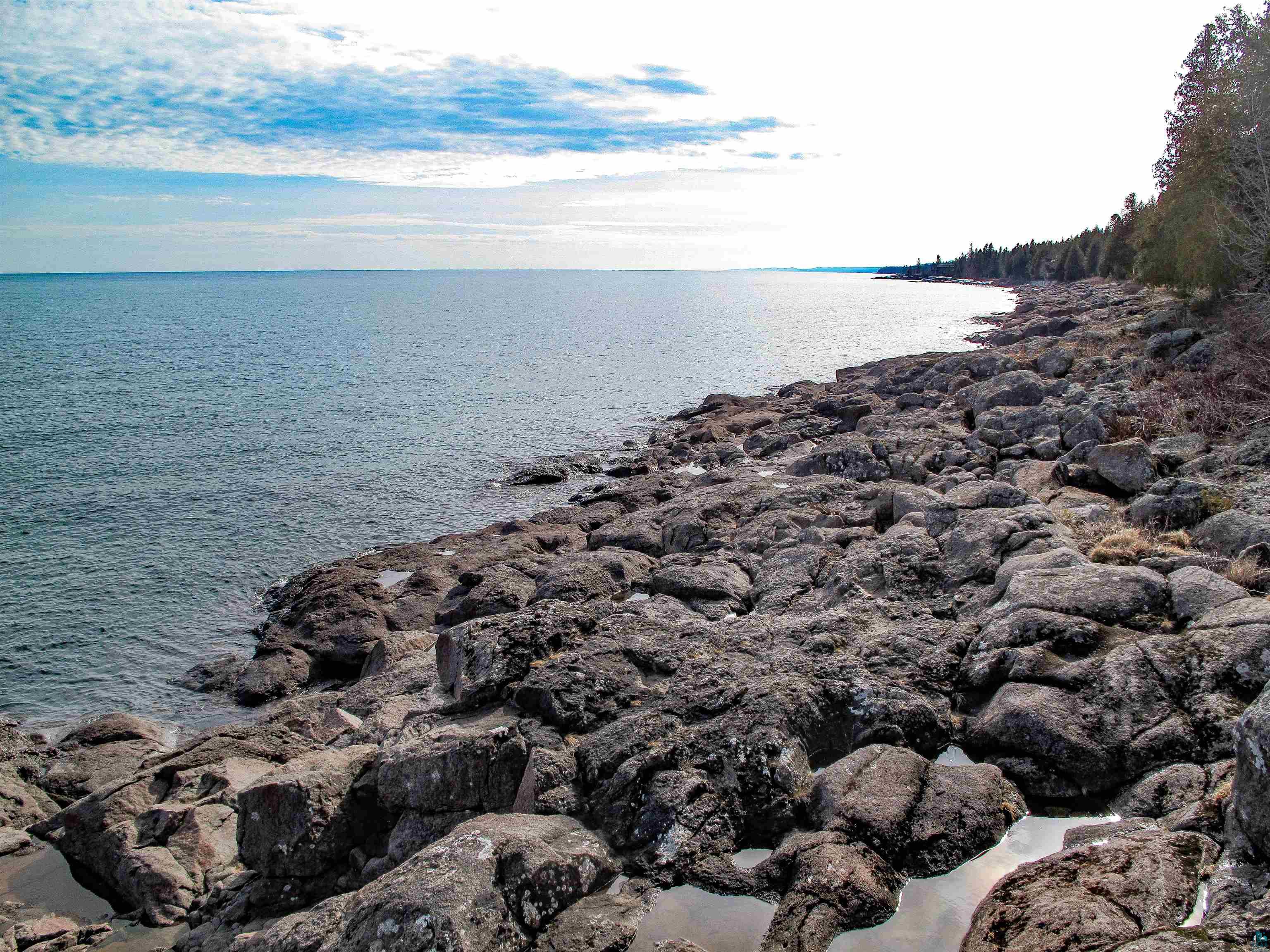 4526 Cascade Beach Rd Lutsen MN 55612 - Lake Superior 6124905 image50