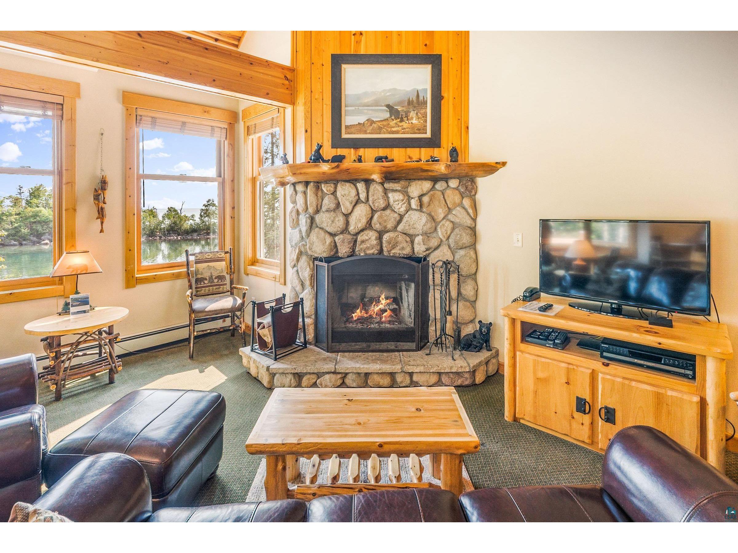 4576 Cove Side Cottage Rd Beaver Bay MN 55601 - Lake Superior 6125492 image10