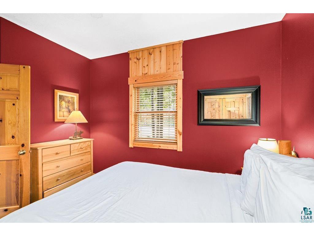4576 Cove Side Cottage Rd Beaver Bay MN 55601 - Lake Superior 6125492 image30