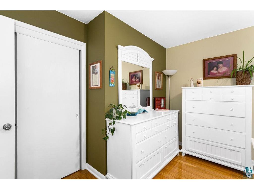 4604 Glenwood St Duluth MN 55804 6125810 image14
