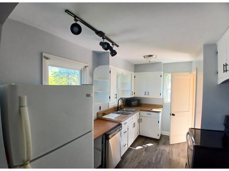 4608 Medina St Duluth MN 55807 6122356 image5