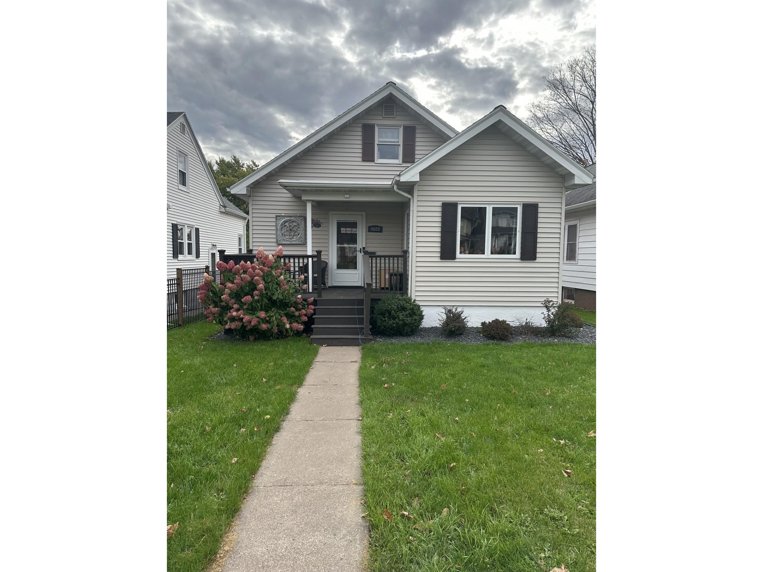 4608 W 7th St Duluth MN 55807 6122587 image1