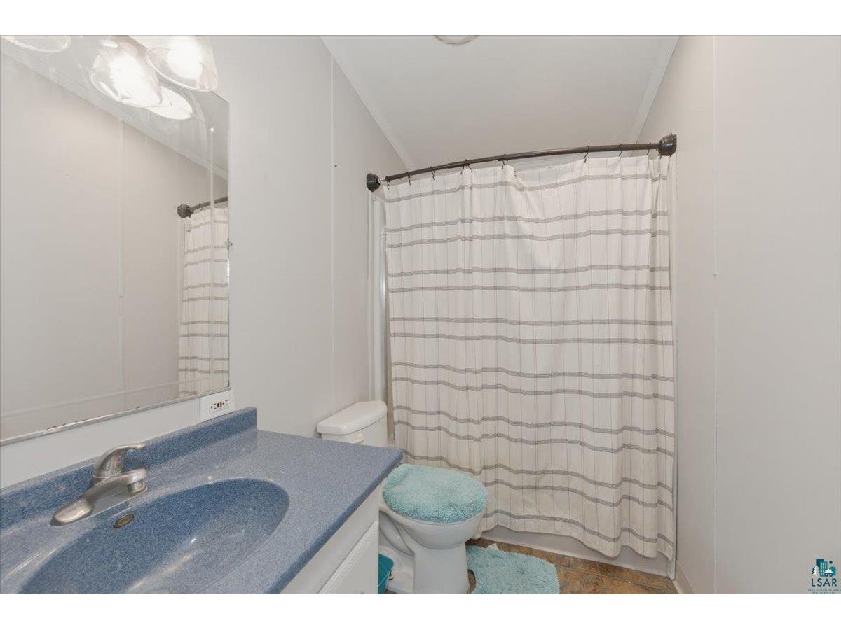4612 E Valley Brook Rd Superior WI 54880 6124830 image16