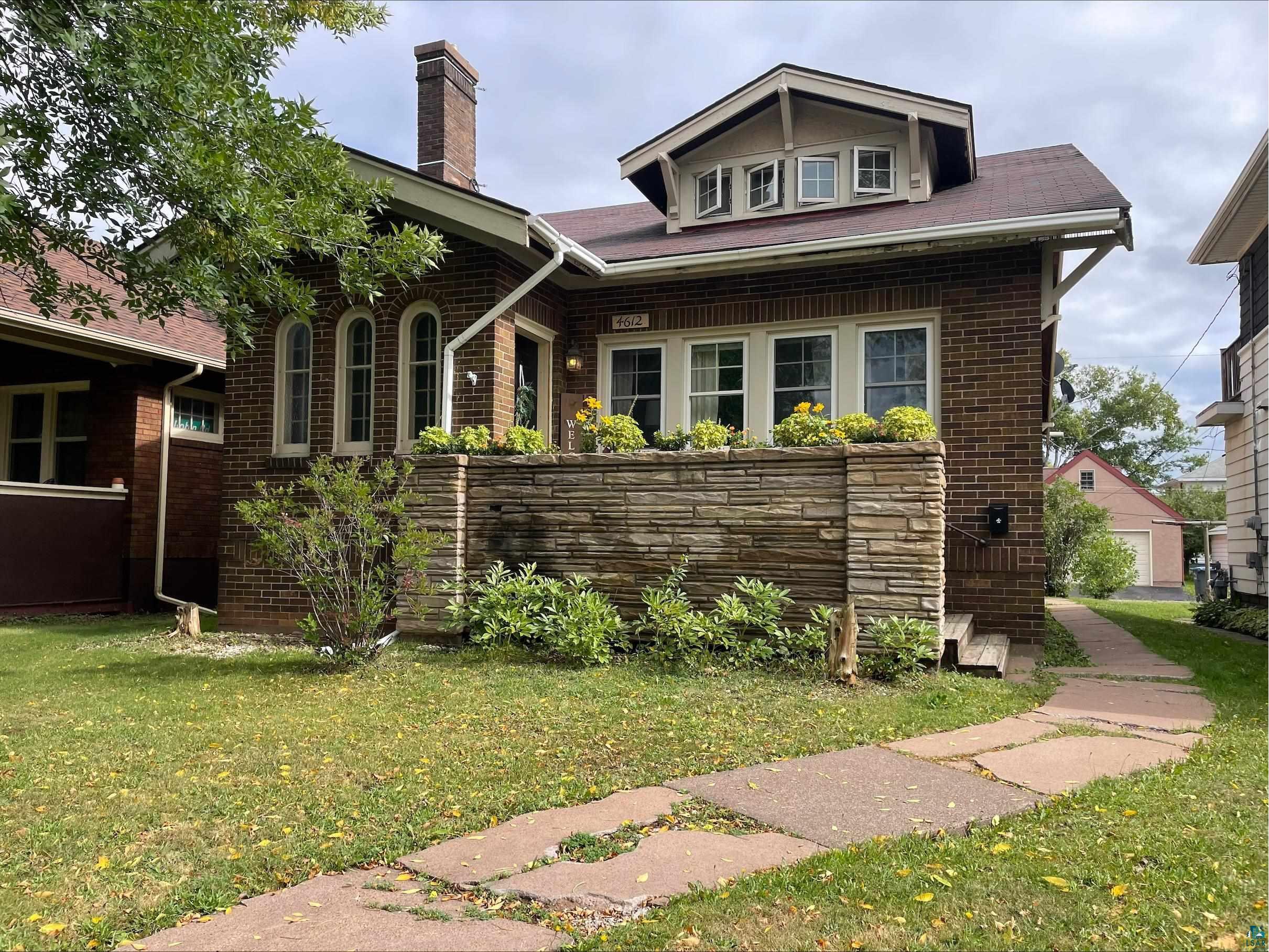 4612 W 5th St Duluth MN 55807 6110328 image1