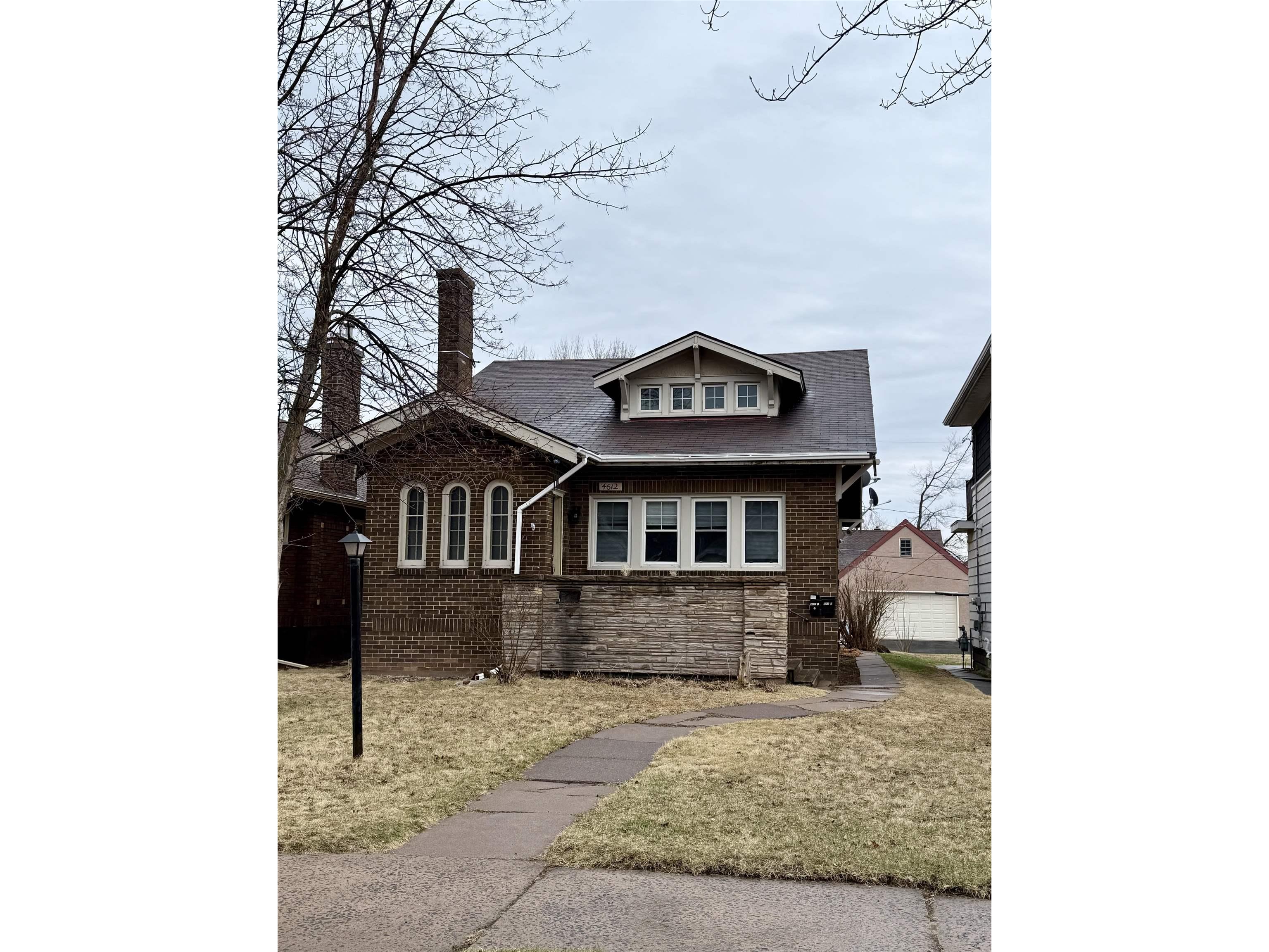 4612 W 5th St Duluth MN 55807 6120444 image1