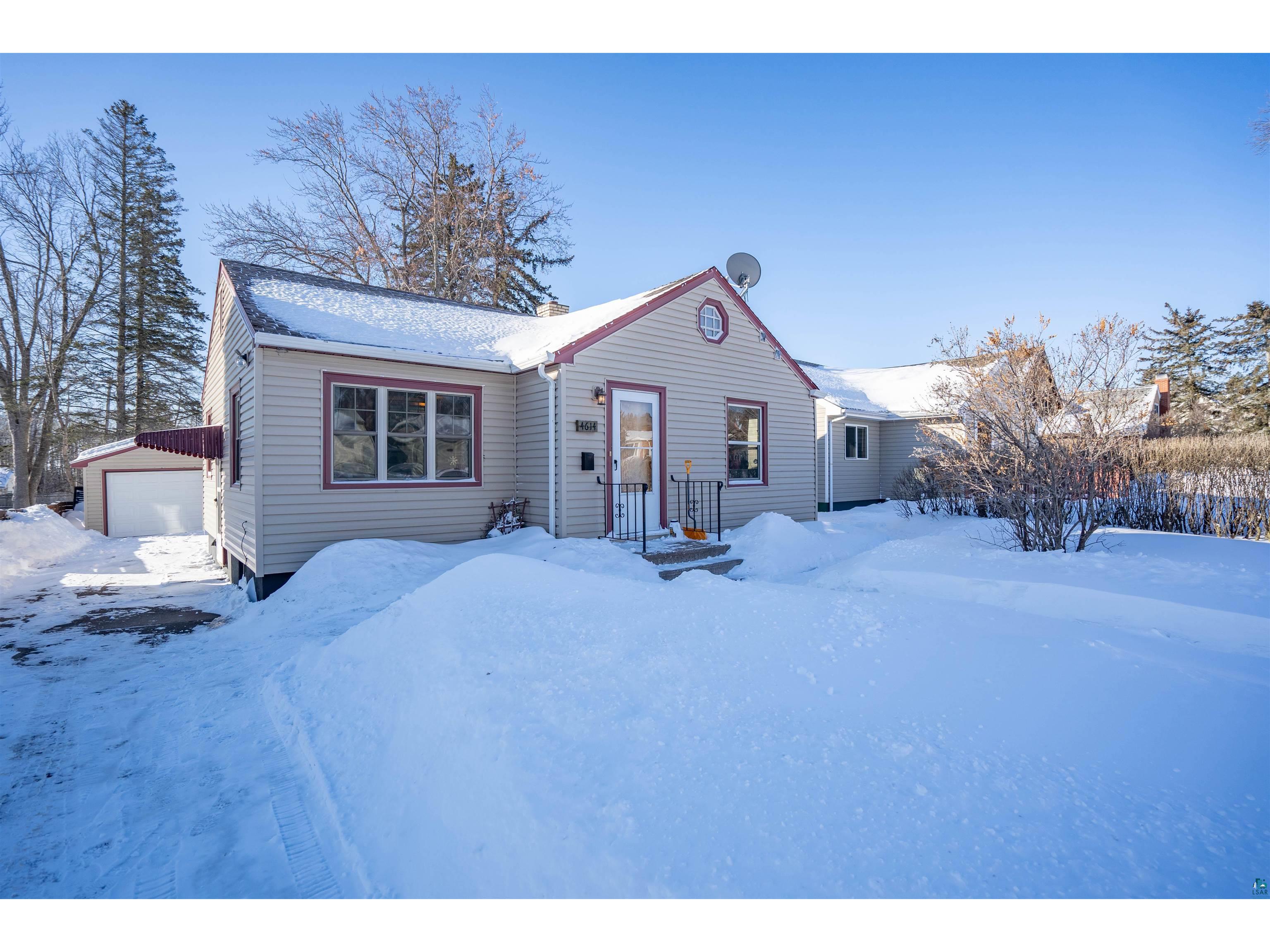 4614 Tioga St Duluth MN 55804 6107055 image1