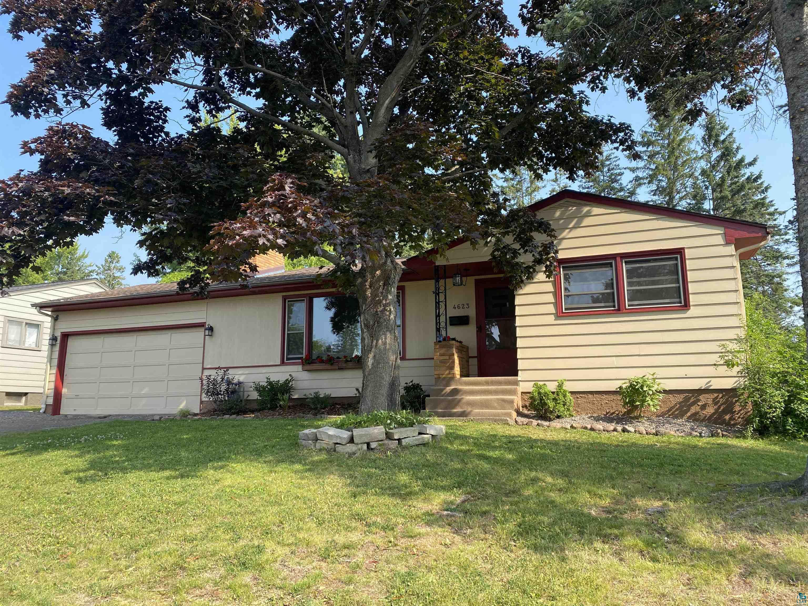 4623 Tioga St Duluth MN 55804 6115153 image1