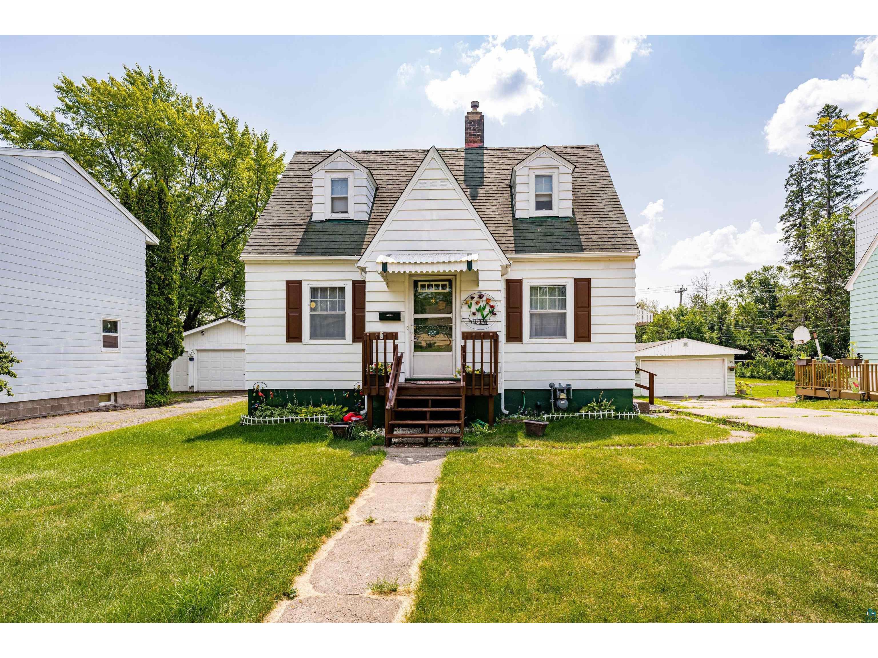 4624 Tioga St Duluth MN 55804 6115541 image1