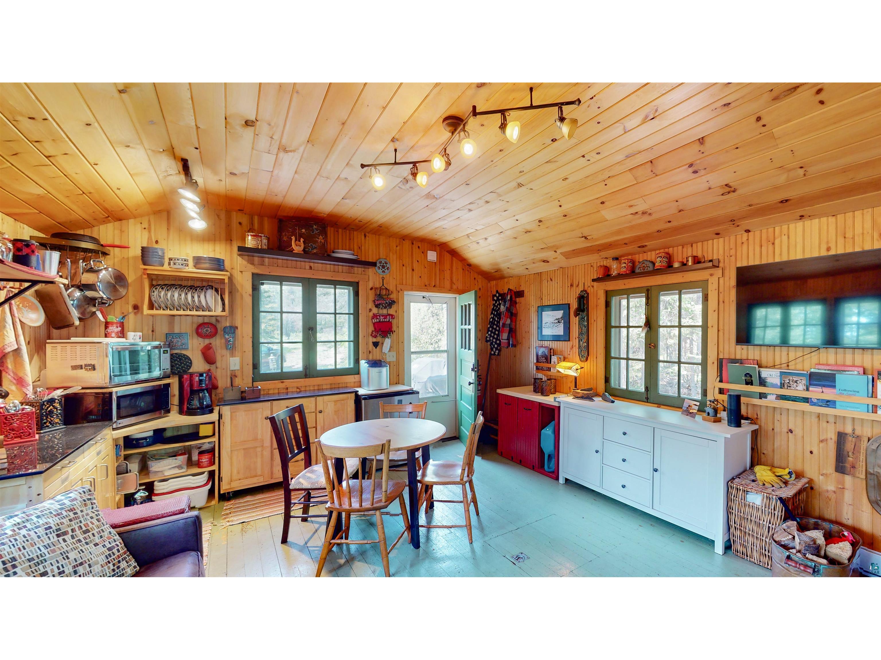 4635 Highway 61 E Hovland MN 55606 6125871 image3
