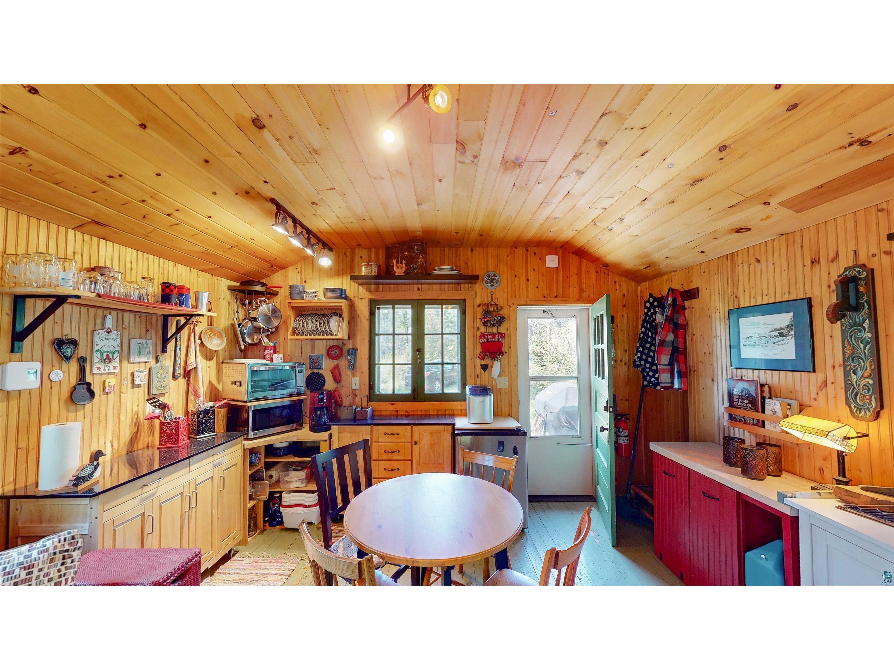 4635 Highway 61 E Hovland MN 55606 6125871 image5