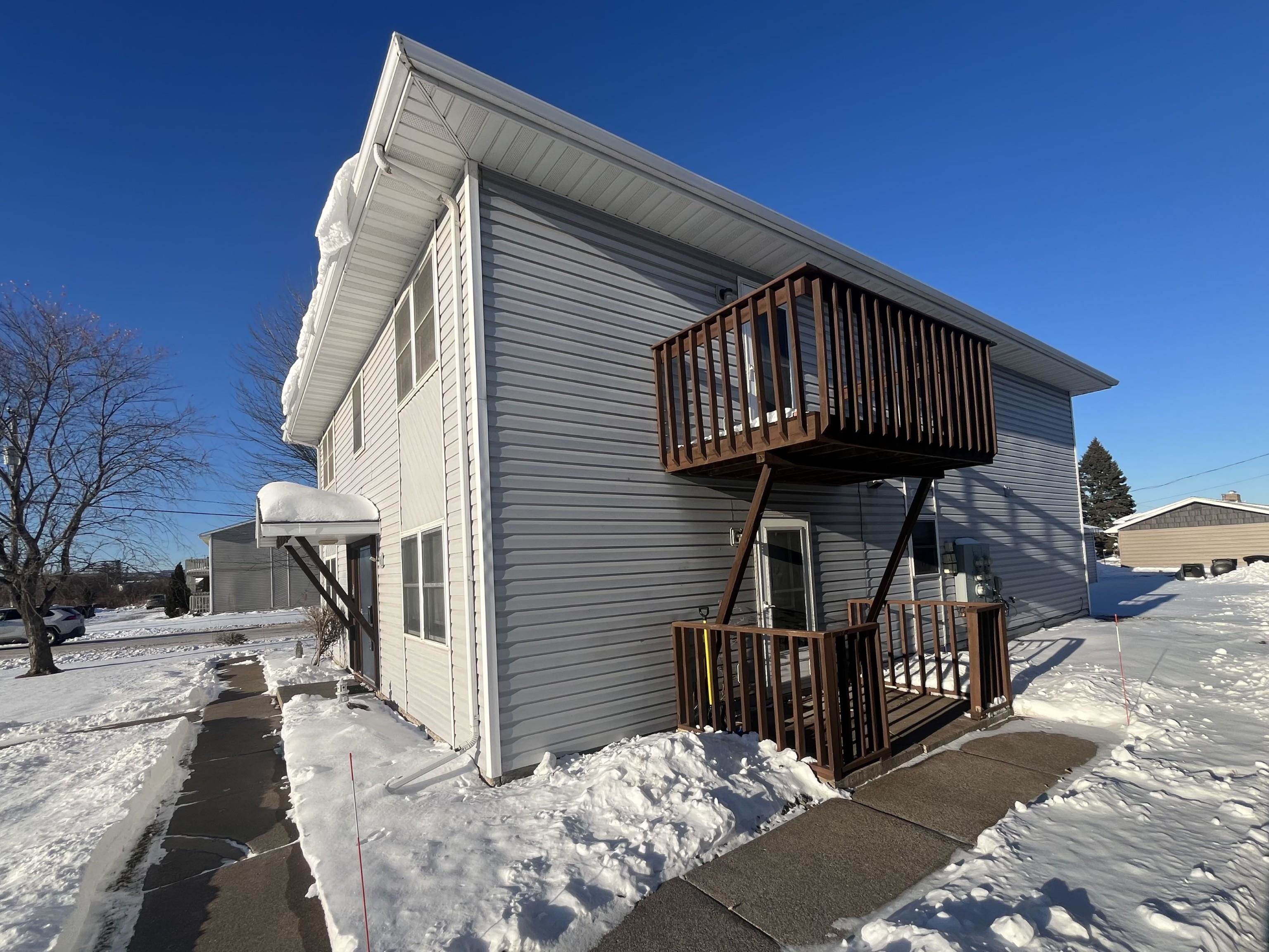 47 E 4th St Superior WI 54880 6123111 image20