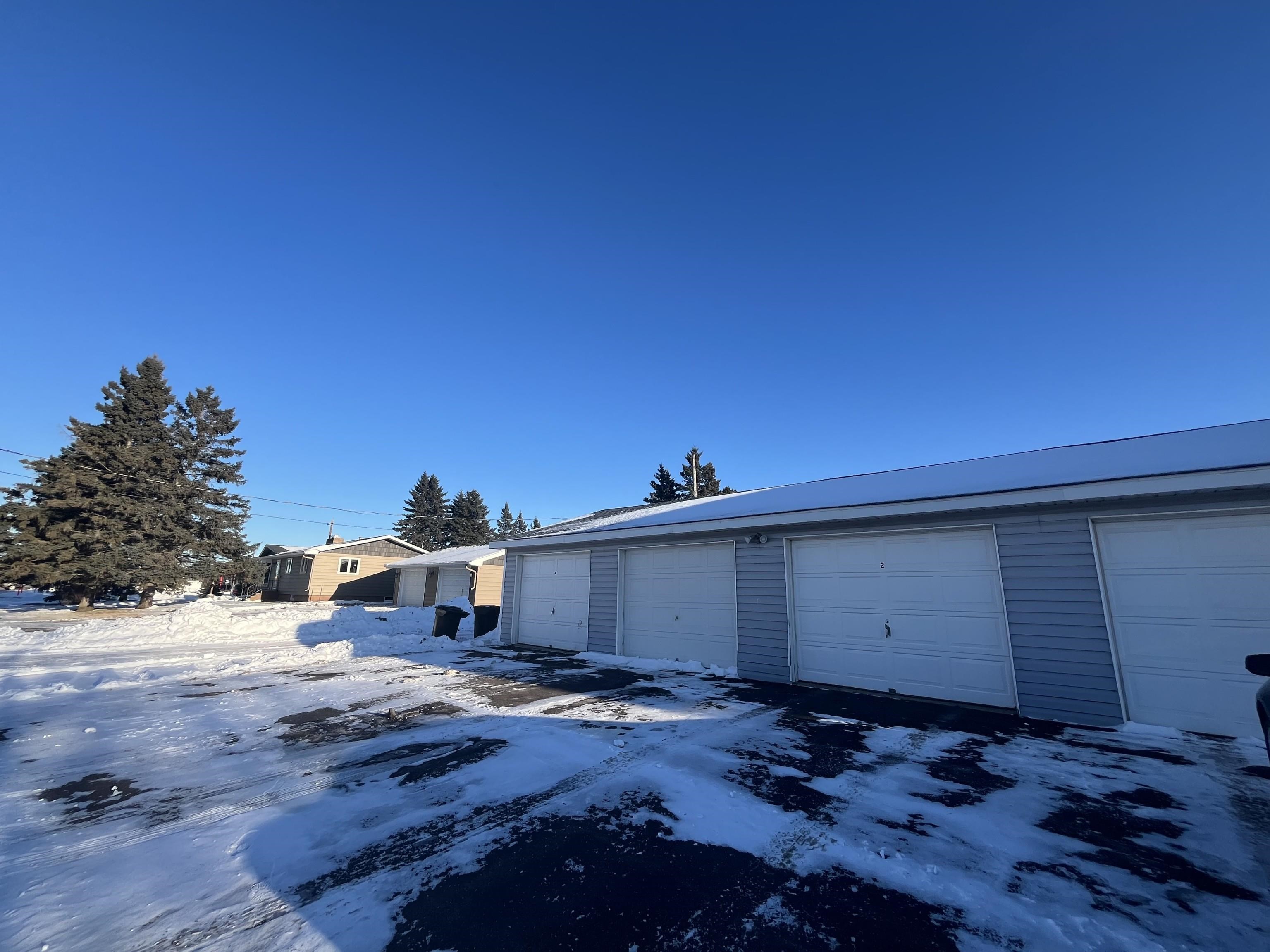 47 E 4th St Superior WI 54880 6123111 image22