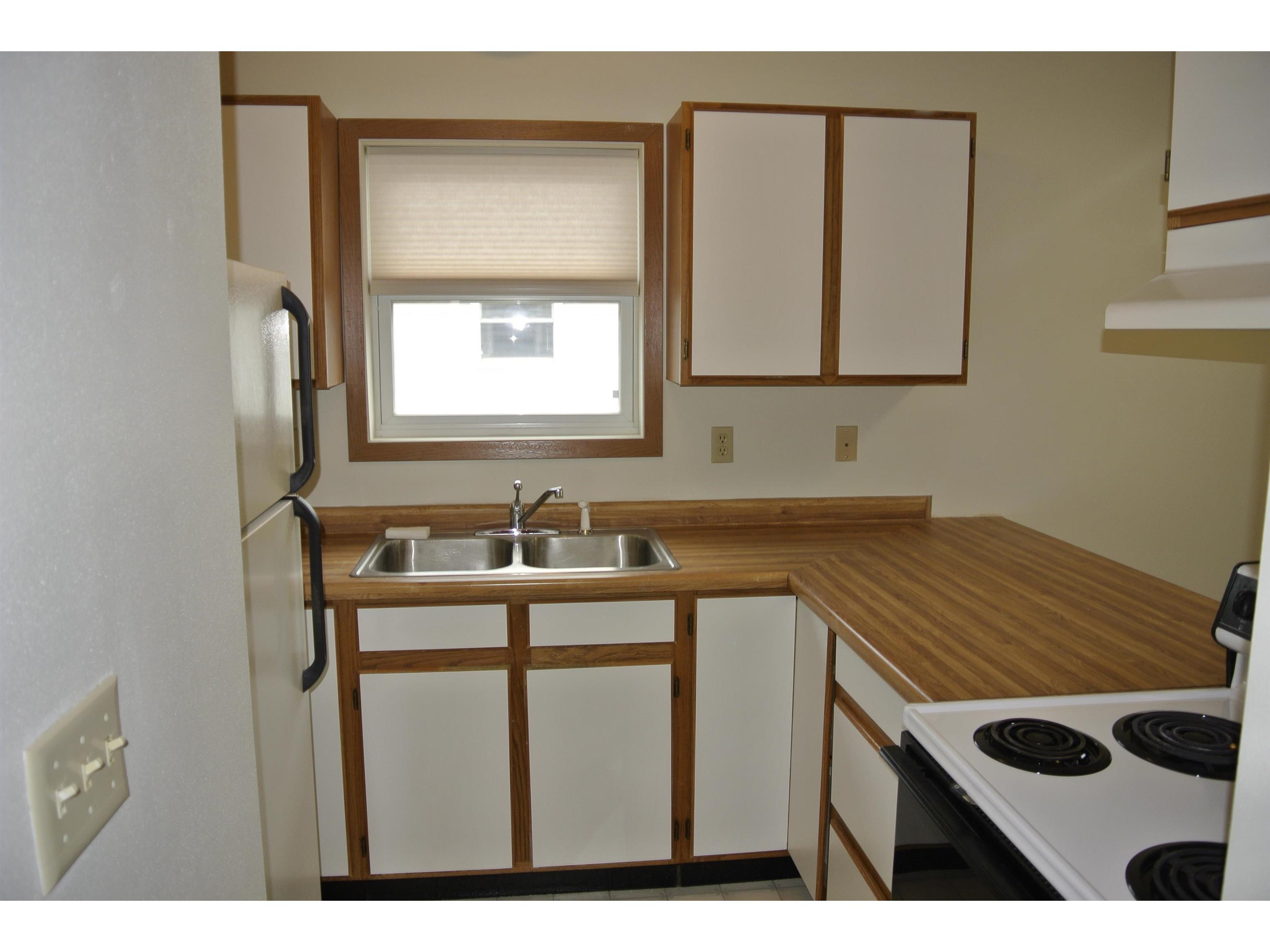 47 E 4th St Superior WI 54880 6123111 image5