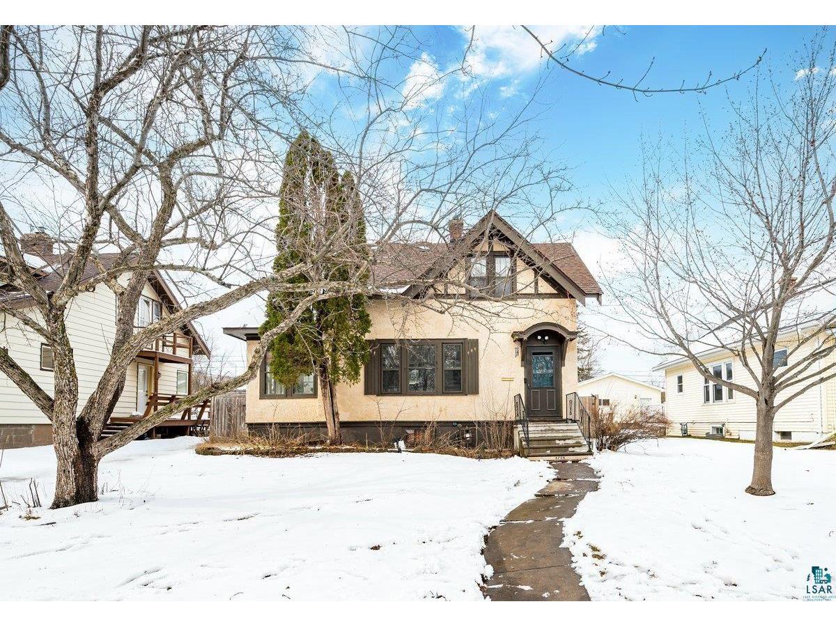 4705 Peabody St Duluth MN 55804 6107638 image1