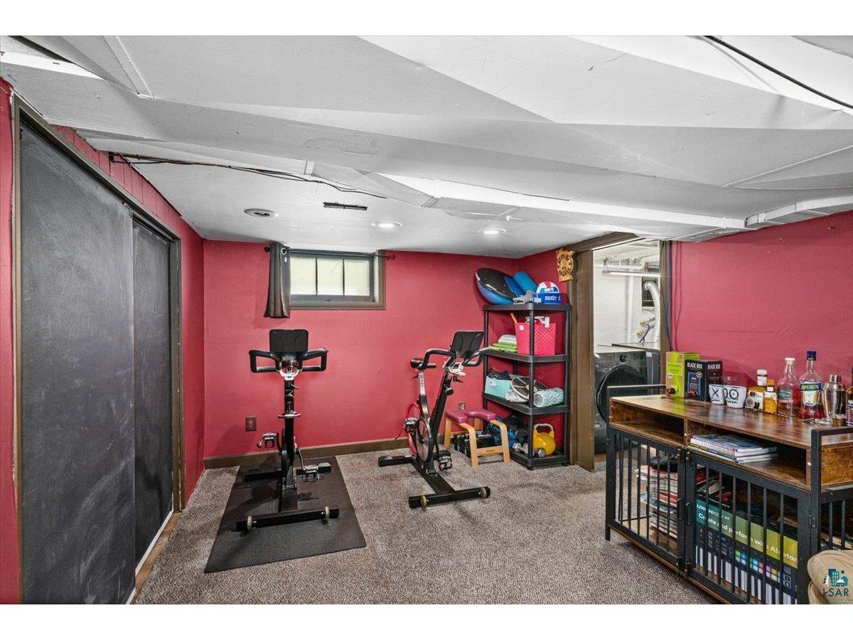4714 W 8th St Duluth MN 55807 6126349 image22