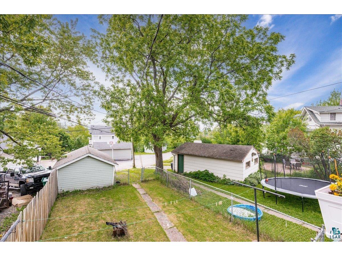 4714 W 8th St Duluth MN 55807 6126349 image25