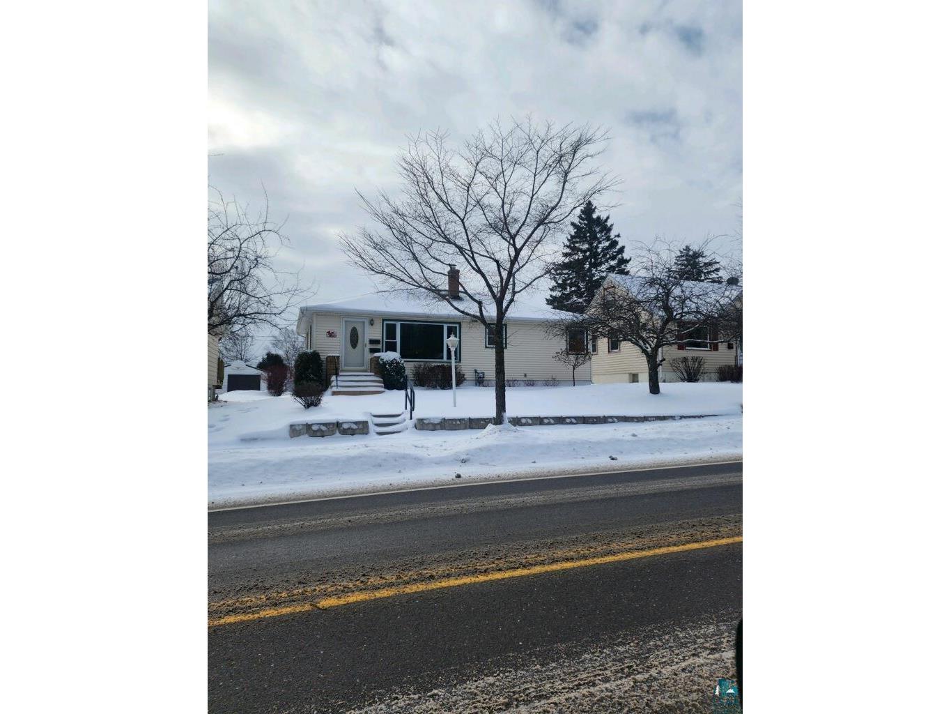 4718 Glenwood St Duluth MN 55804 6117584 image1