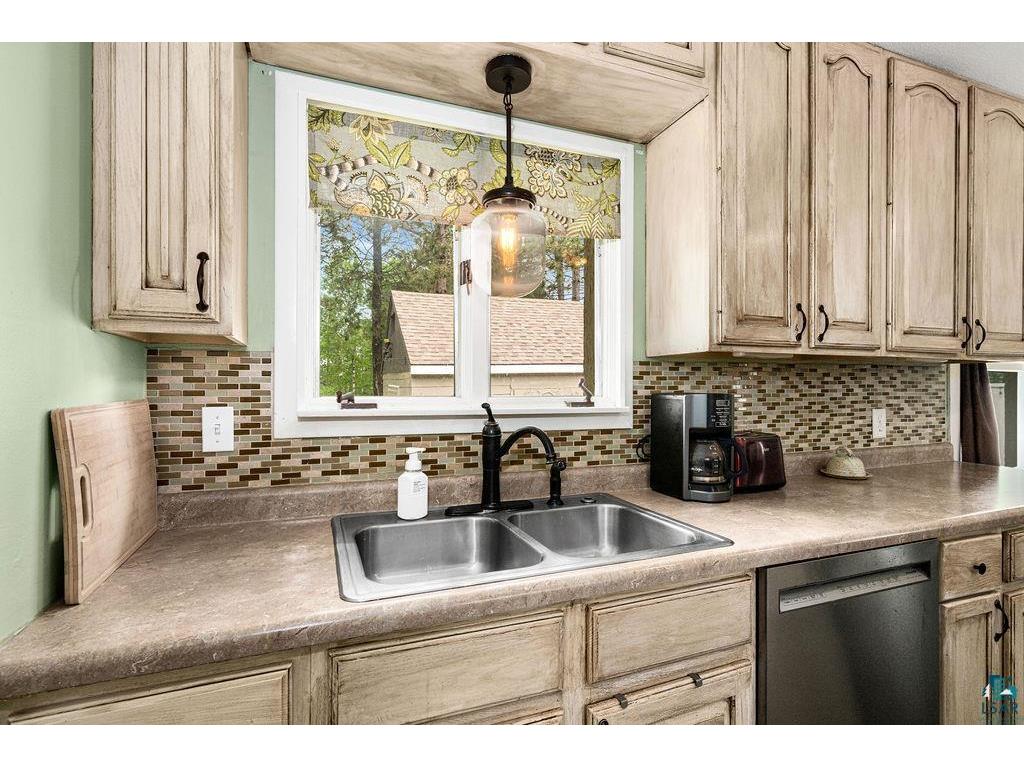 4735 Portland Rd Hermantown MN 55811 6126000 image13
