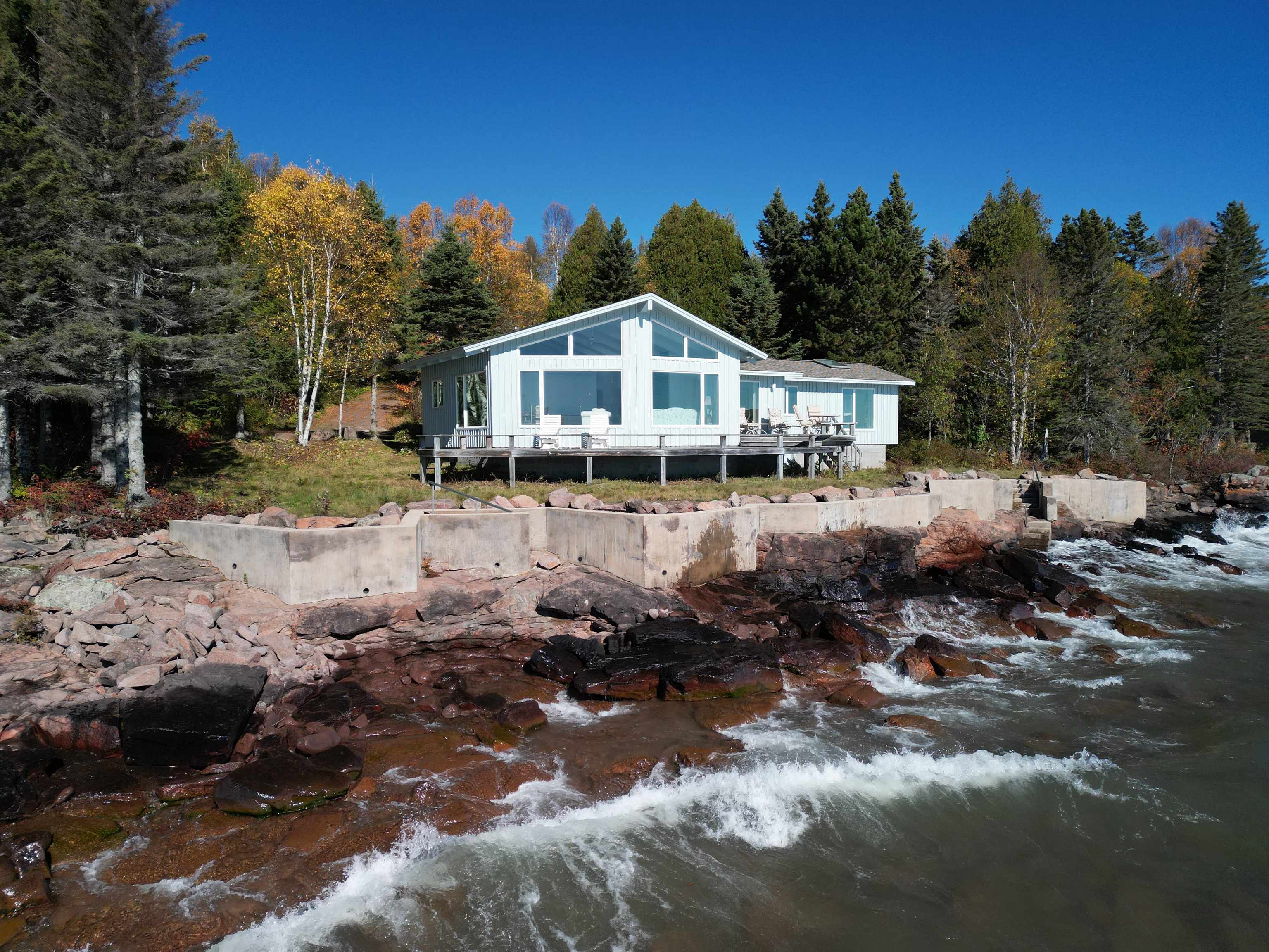 4776 Hwy 61 W Lutsen MN 55612 - Lake Superior 6122471 image1