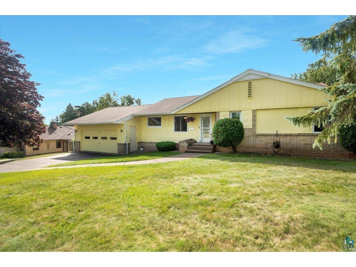4824 Wyoming St Duluth MN 55804 6110614 image1