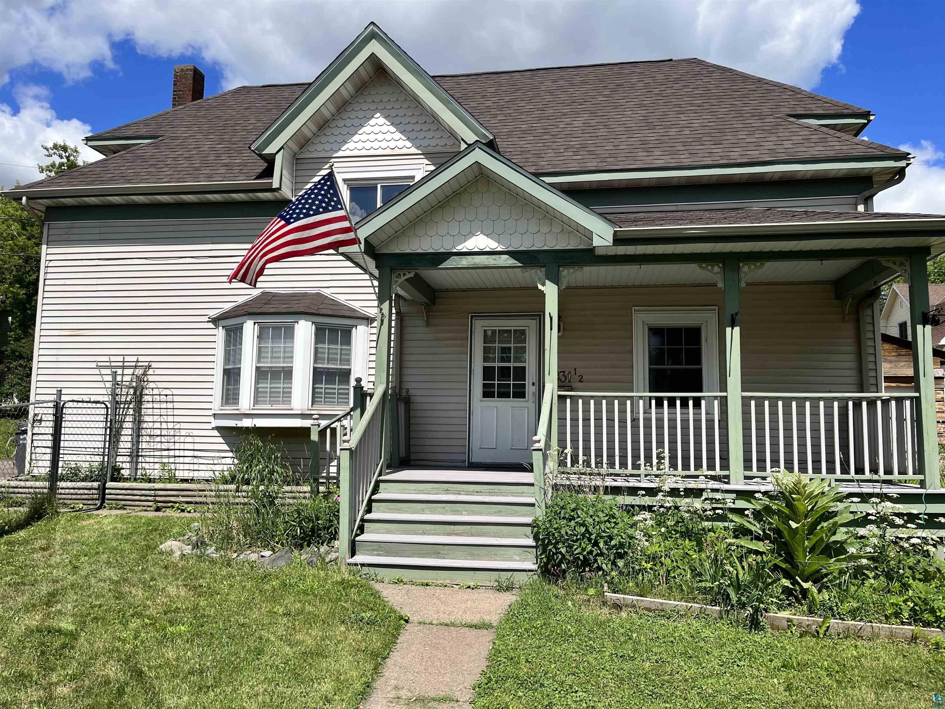 4831 1/2 W 5th St Duluth MN 55807 6109205 image1