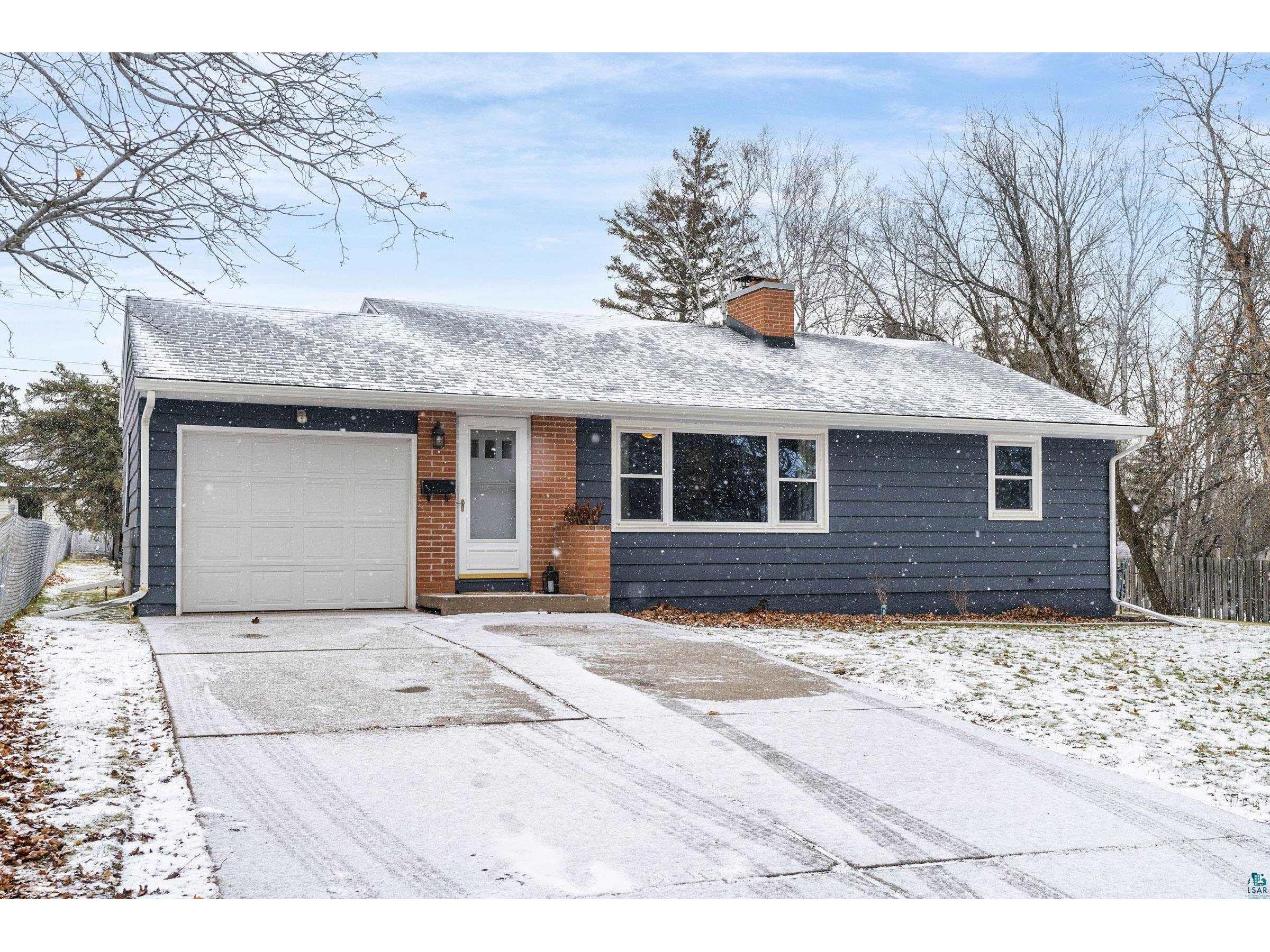 4831 Colorado St Duluth MN 55804 6111870 image1