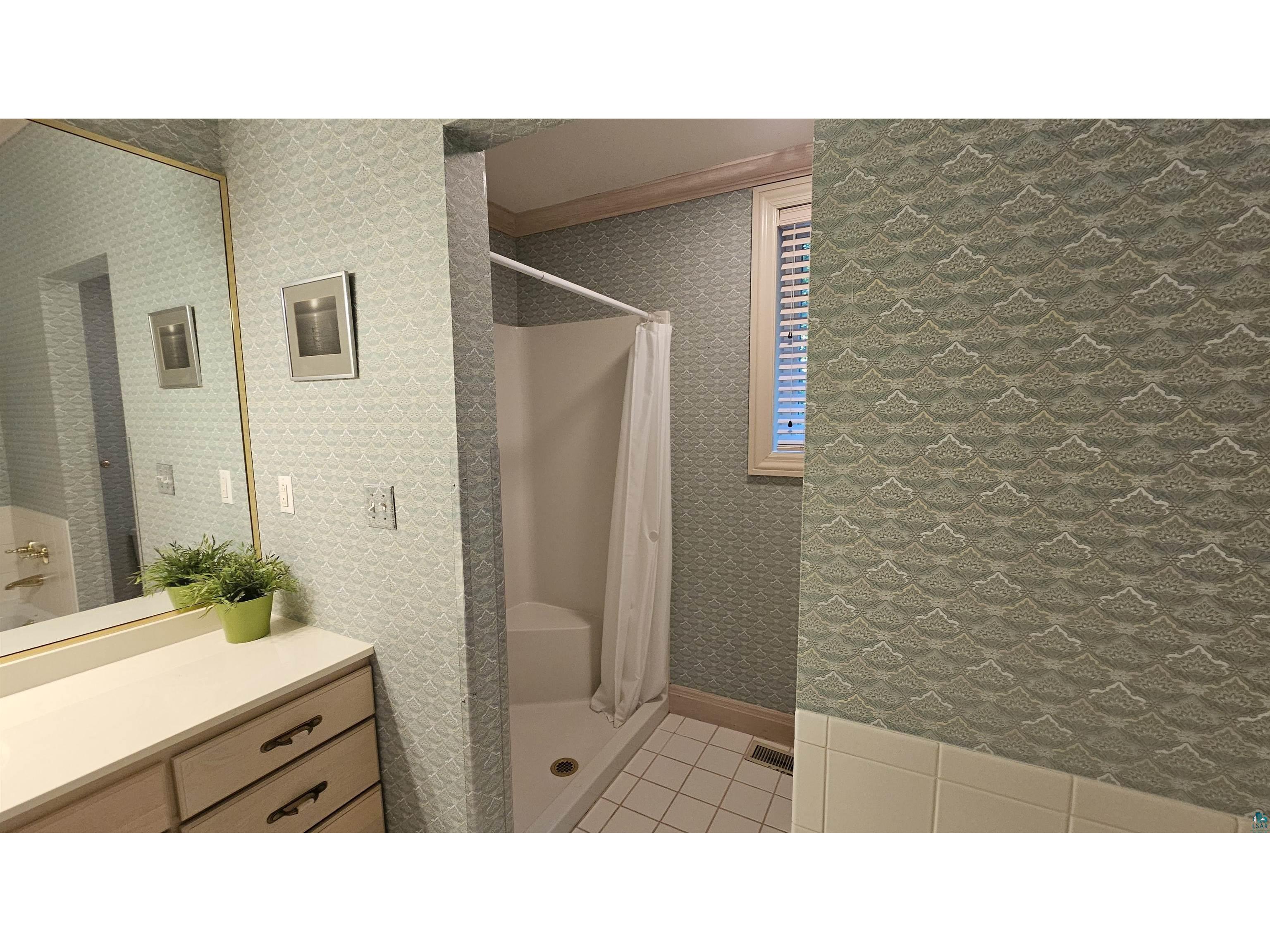 4875 Lakeway Dr Duluth MN 55811 - Pike 6126125 image22