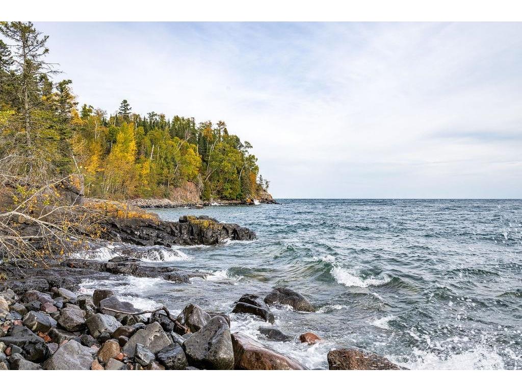 48XX Hwy 61 N Beaver Bay MN 55601 - Lake Superior 6122326 image24